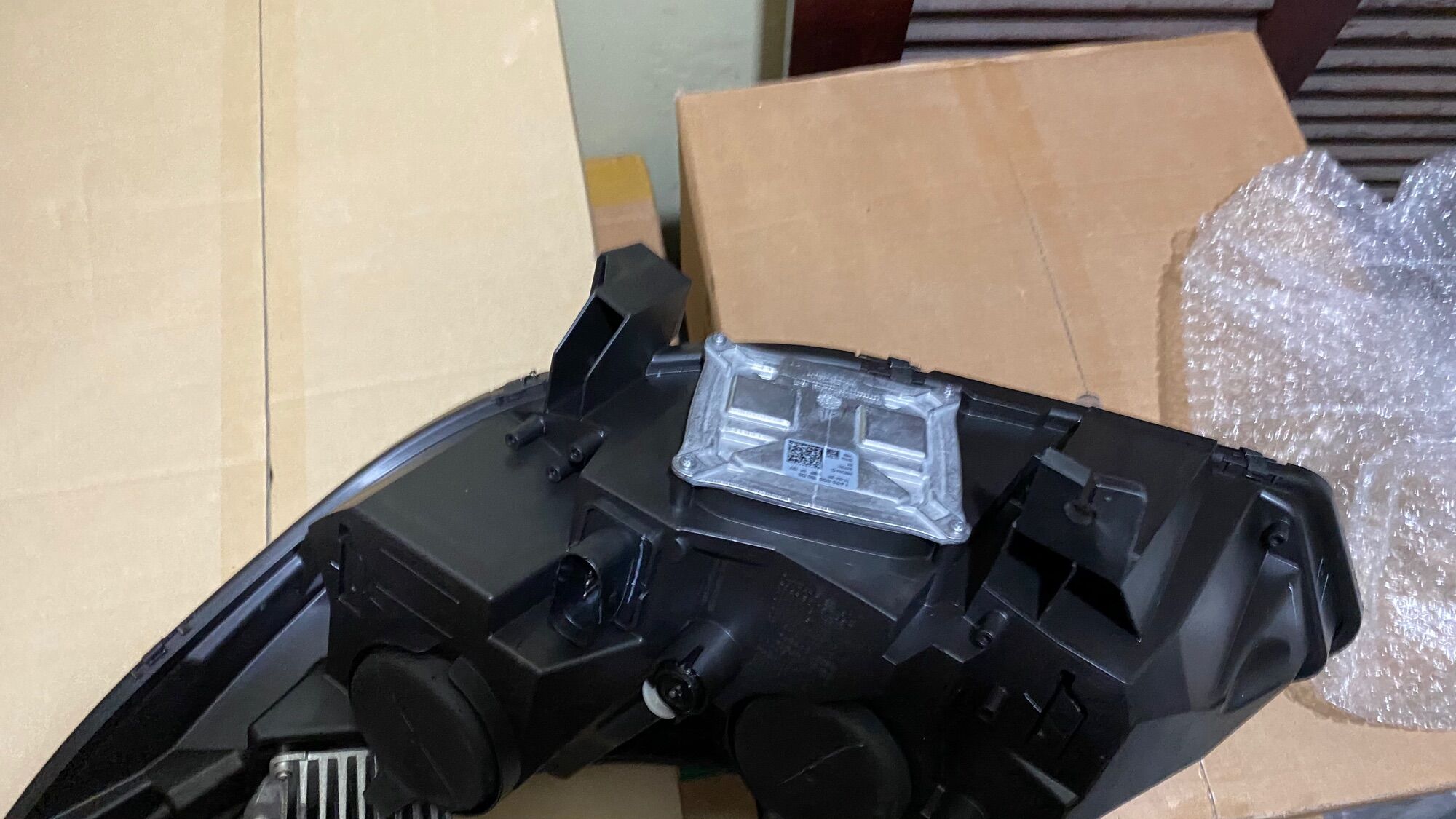 Đèn pha có Led Colorado,Trailblazer Gm:84594278