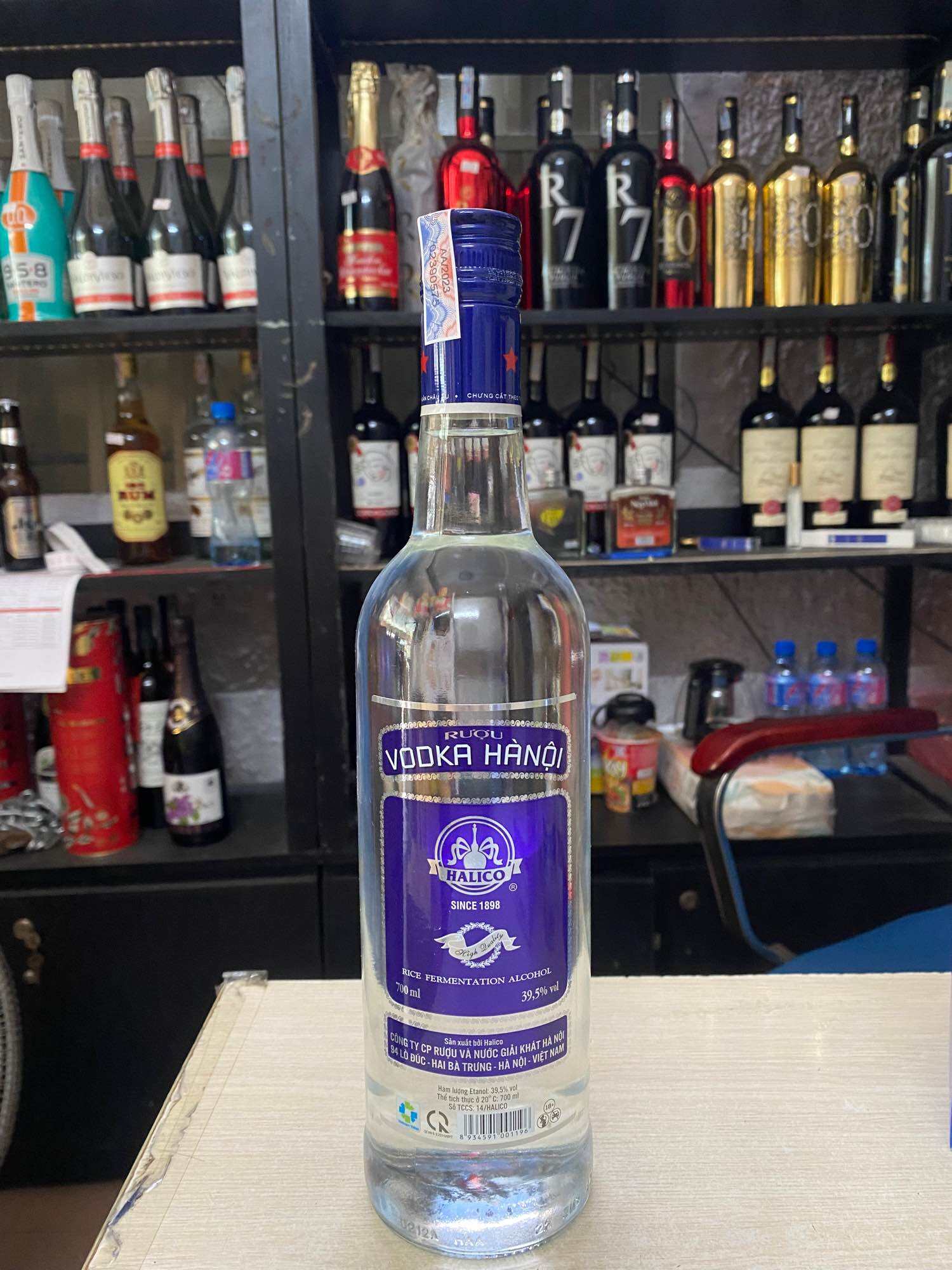 Vodka Hà Nội Lớn 39.5% 700ml