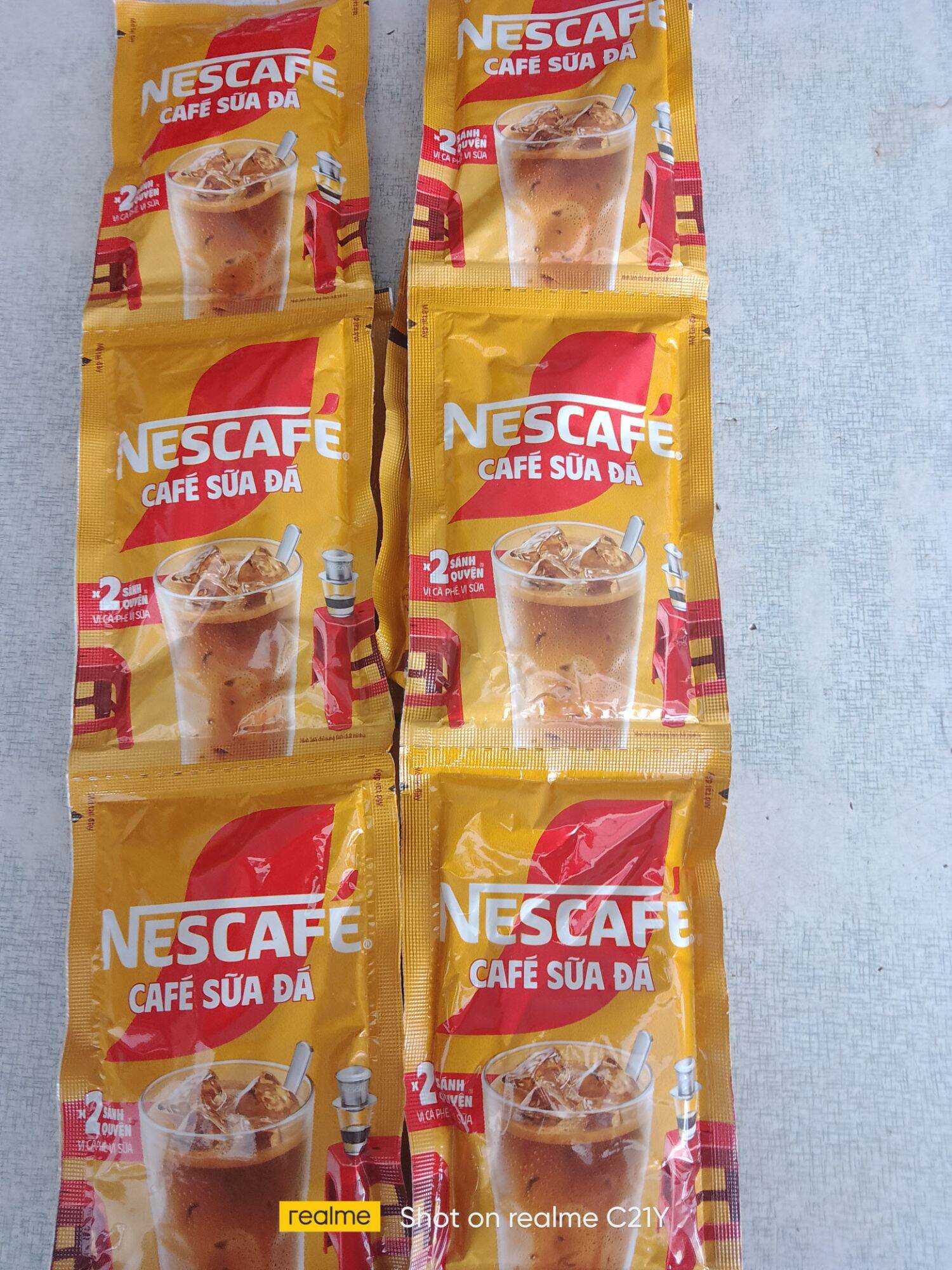 10 gói Nescafe sữa đá