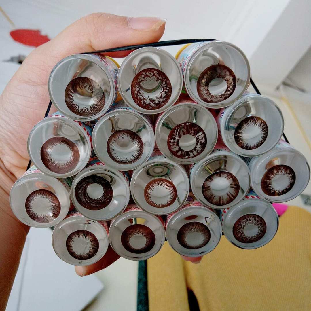 Kính áp tròng màu Choco