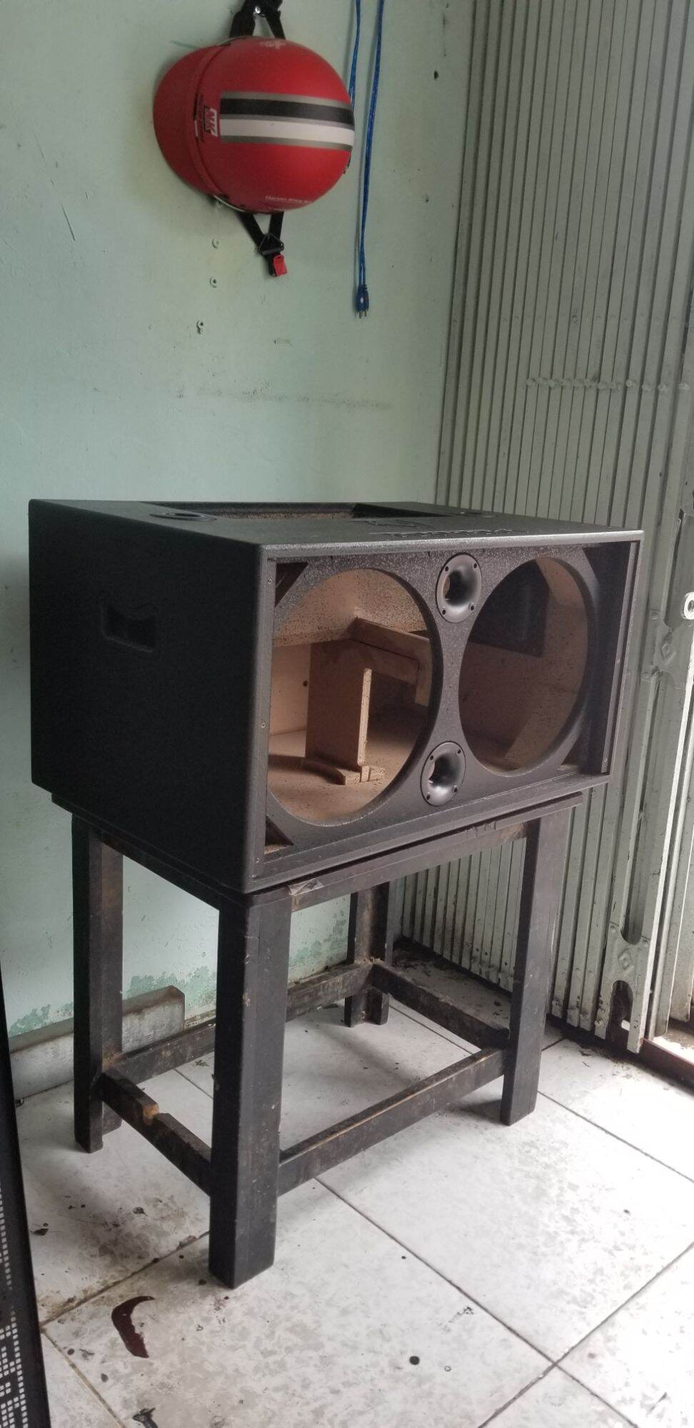 Vỏ thùng loa xách tay 30 đôi 19x38