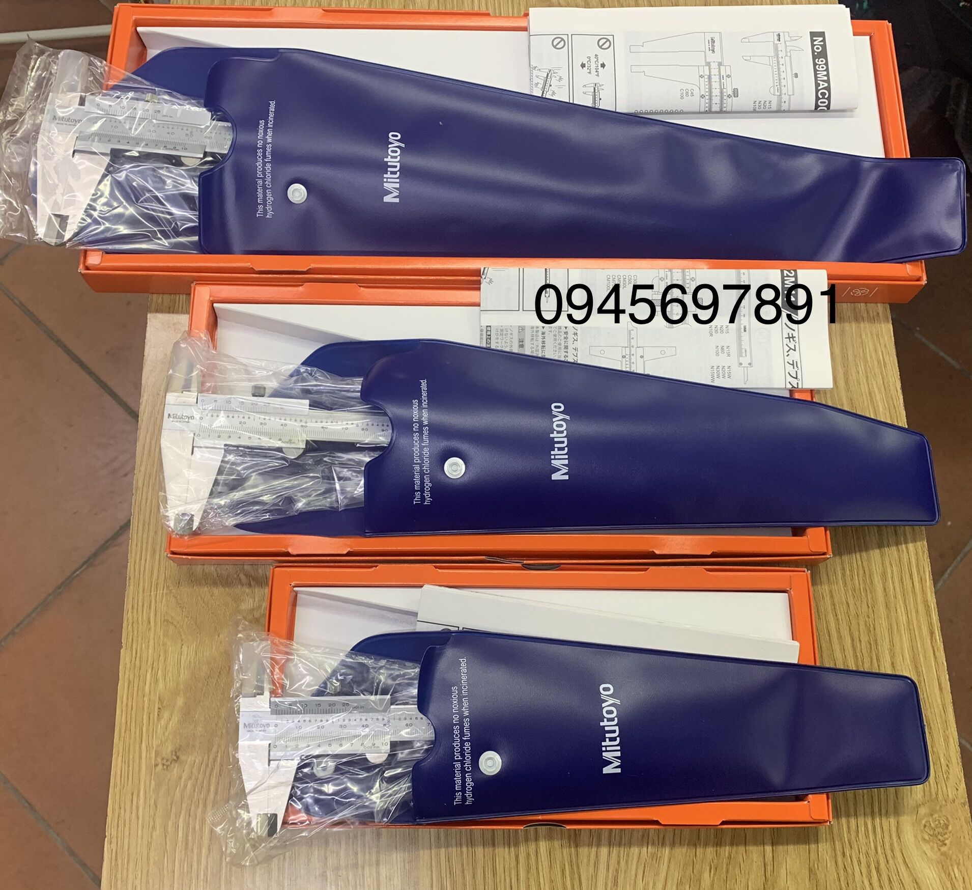 Thước cặp cơ khí mitutoyo chính hãng nhật bản 150-200-300mm