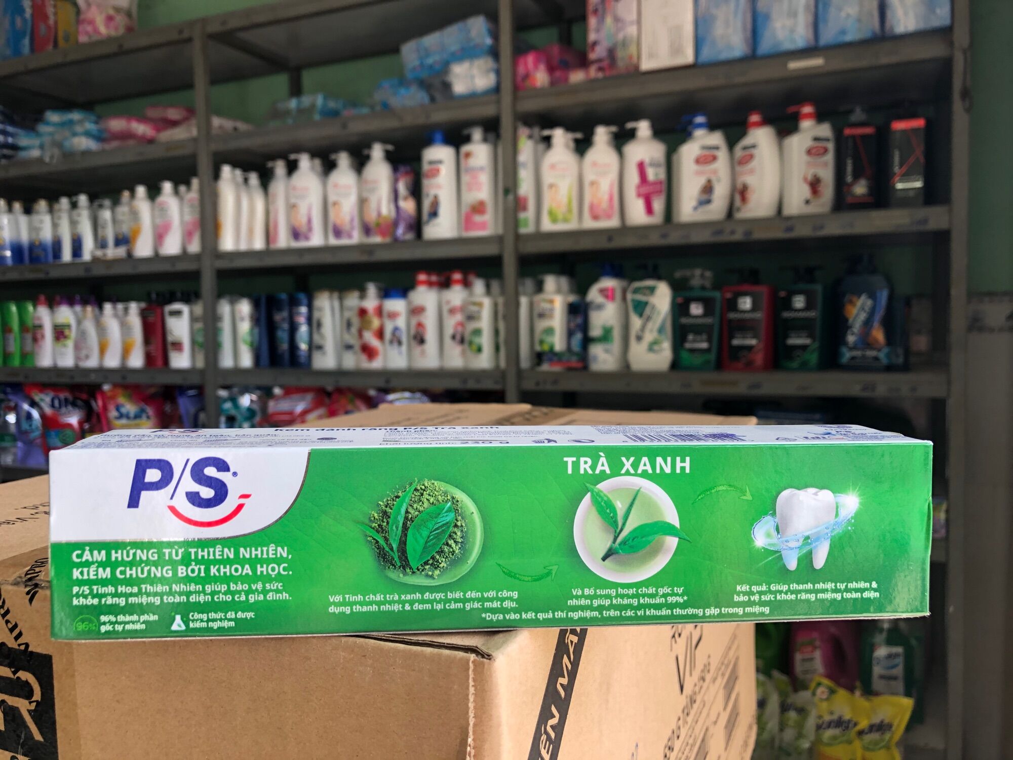Kem đánh răng PS trà xanh 230g