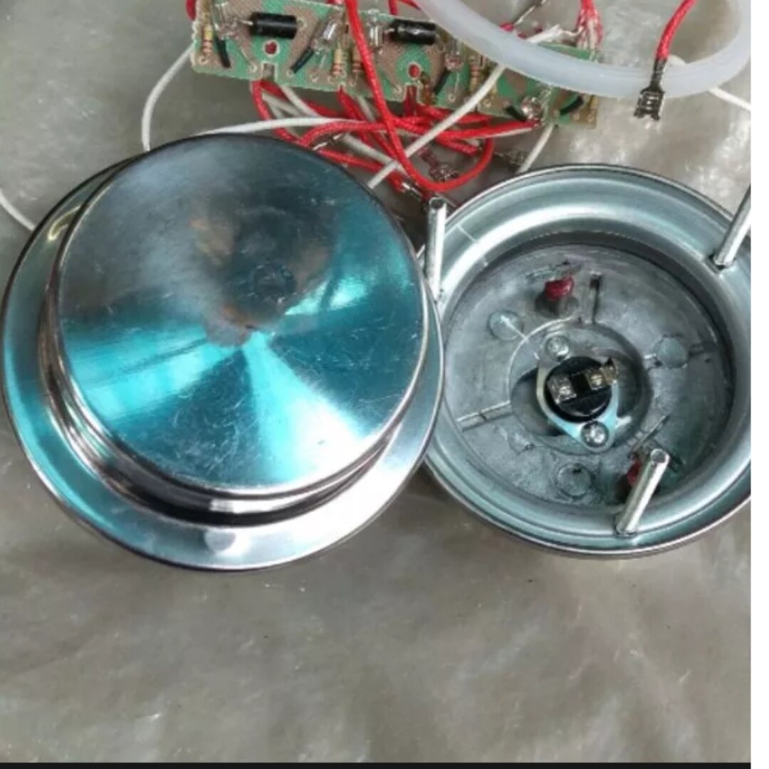 Củ ấm sắc thuốc.