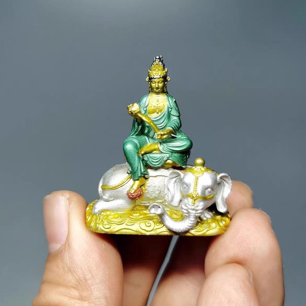 Bộ tượng đồng vàng: phổ hiền bồ tát, phật adida và văn thù bồ tát
