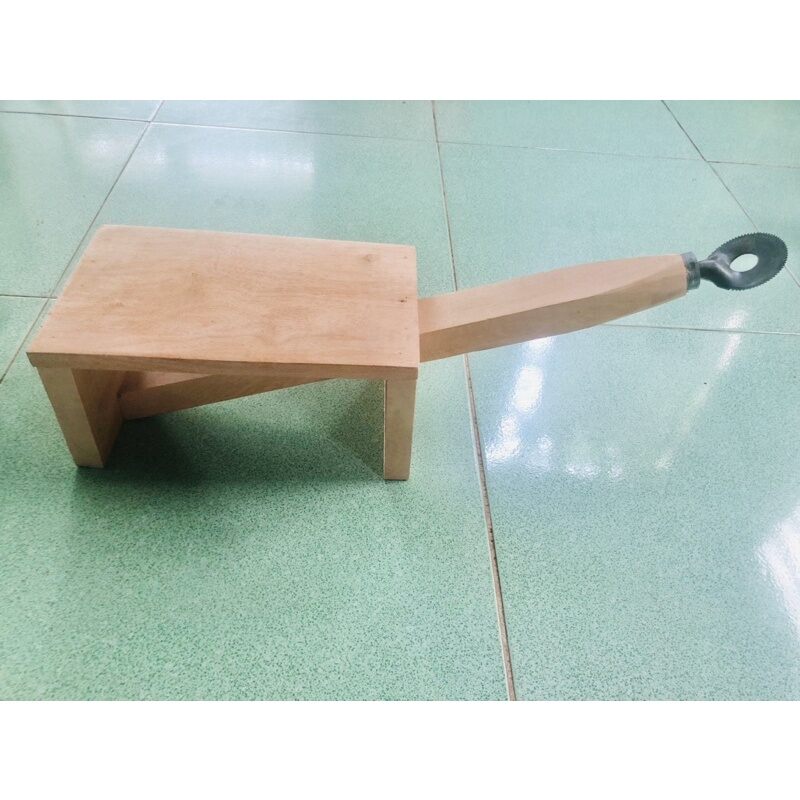 Bàn nạo dừa cây