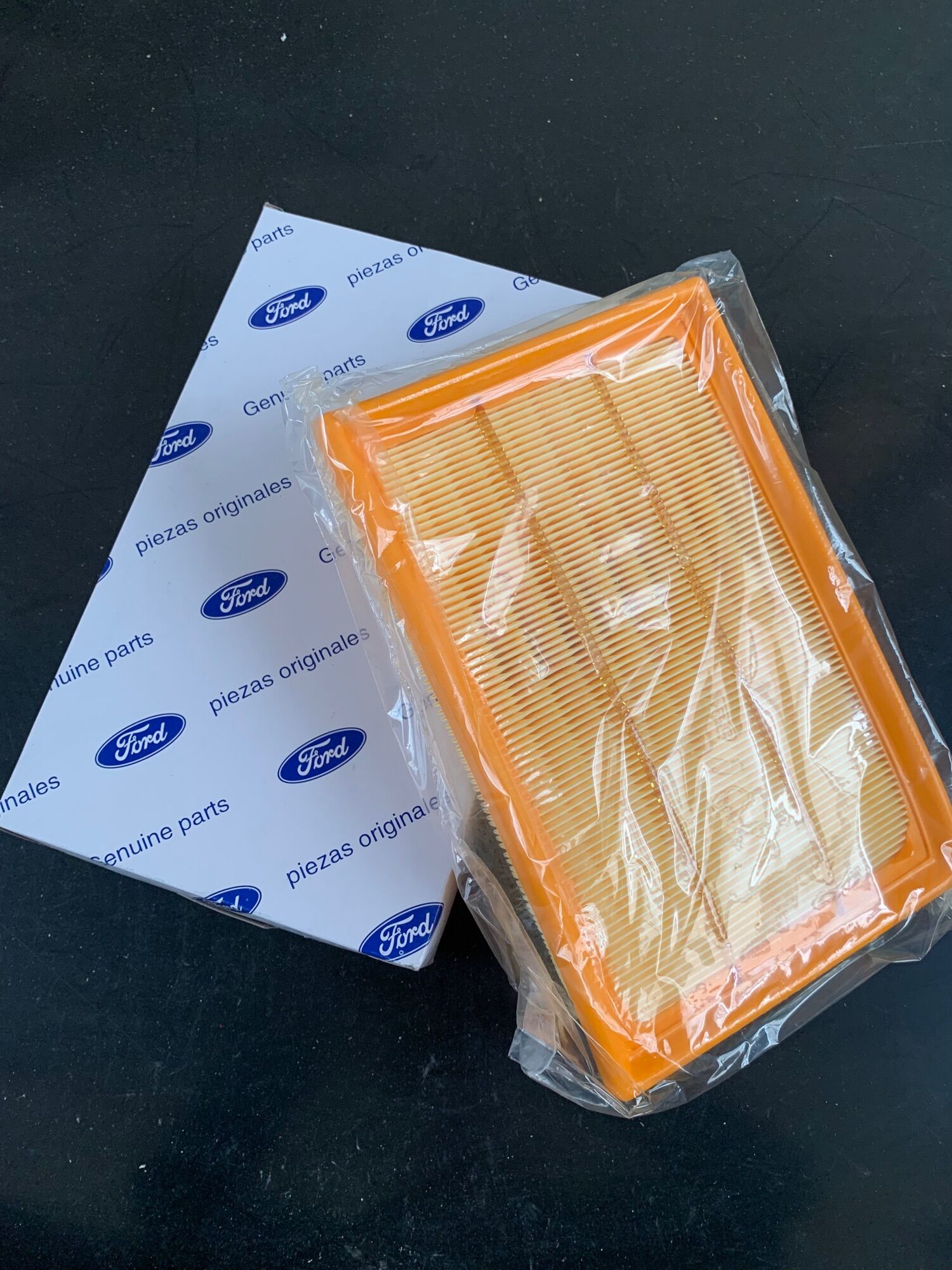 Lọc gió động cơ ford transit oem 6c169601a1a