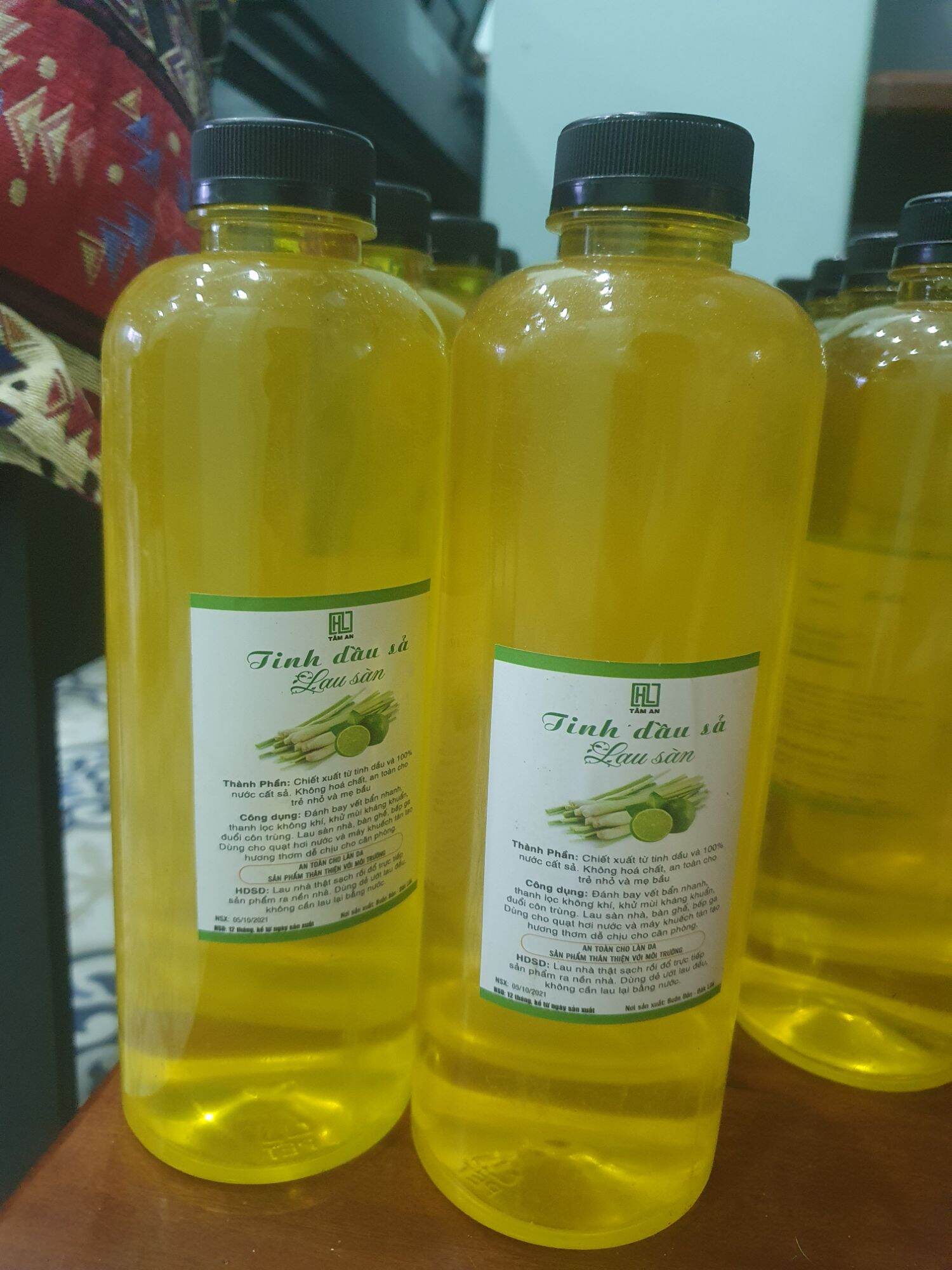 TINH DẦU SẢ CHANH 1 LÍT