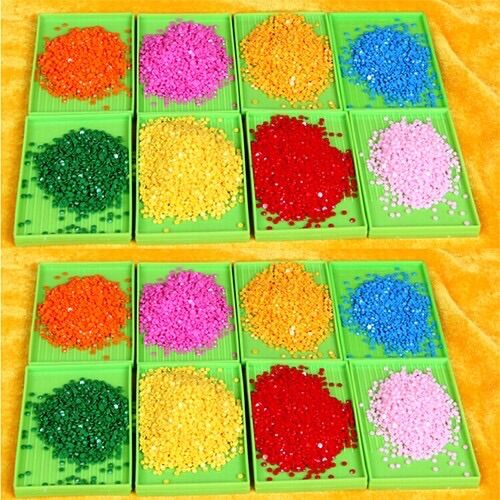 Hộp đựng đá để làm tranh đính đá 21 ô, hộp liền