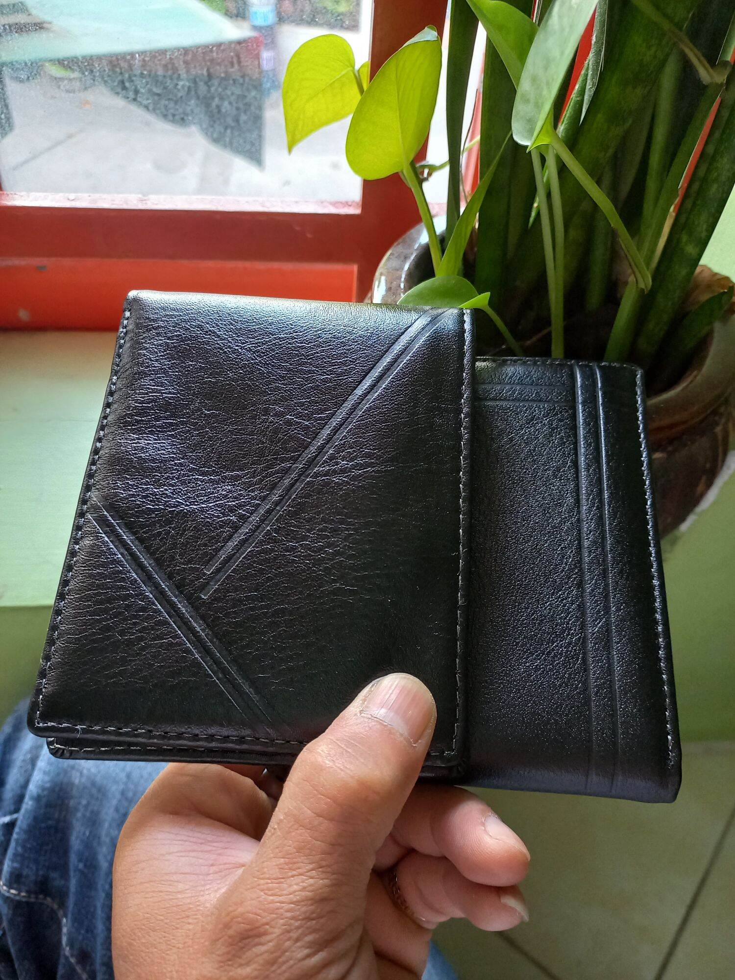 Ví da Nam chất liệu 100% da bò.