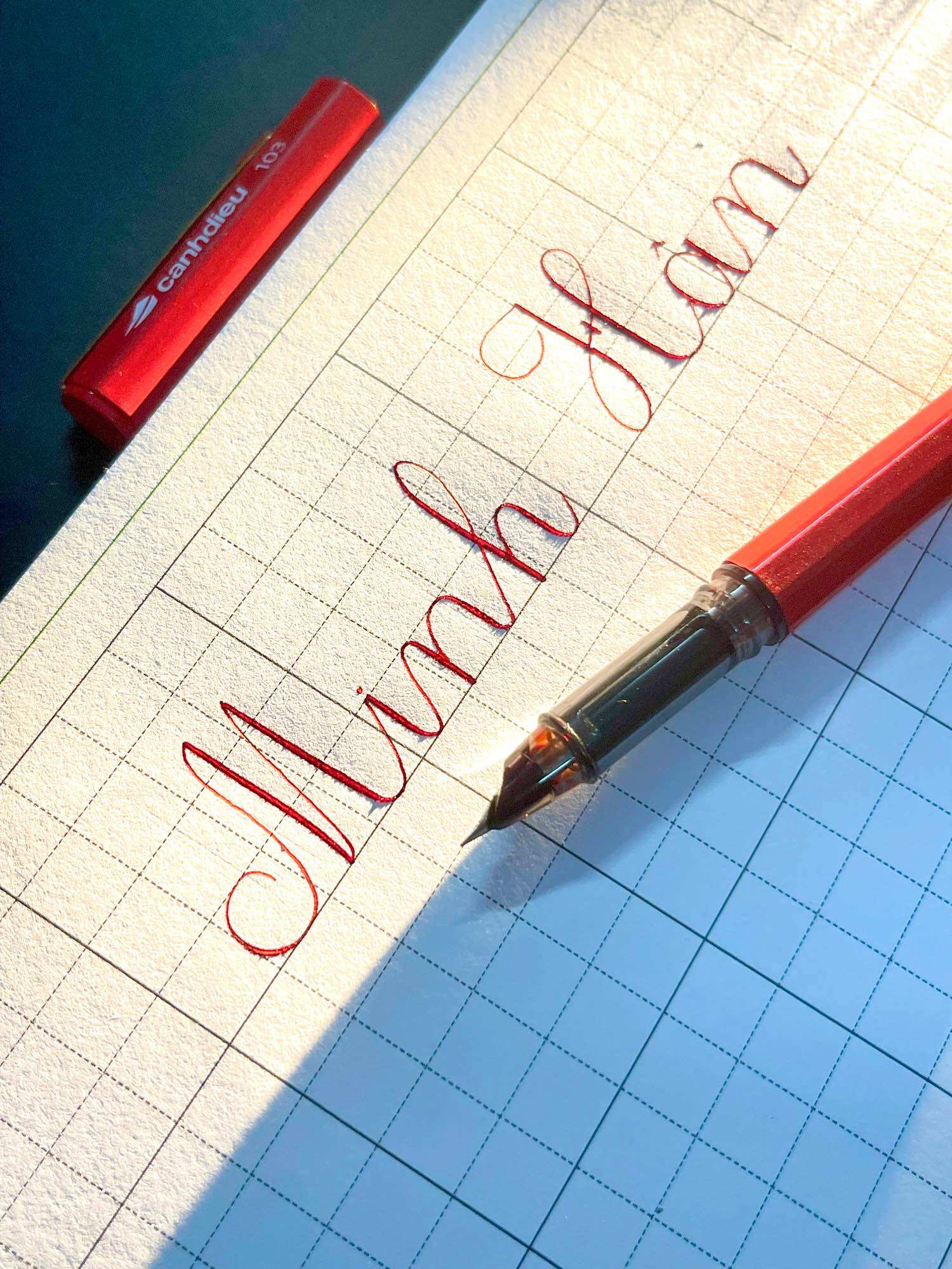 Bút máy Cánh Diều 103 ngòi lá tre không rỉ - bút máy học sinh bút luyện chữ đẹp có ngòi thay thế bút mực