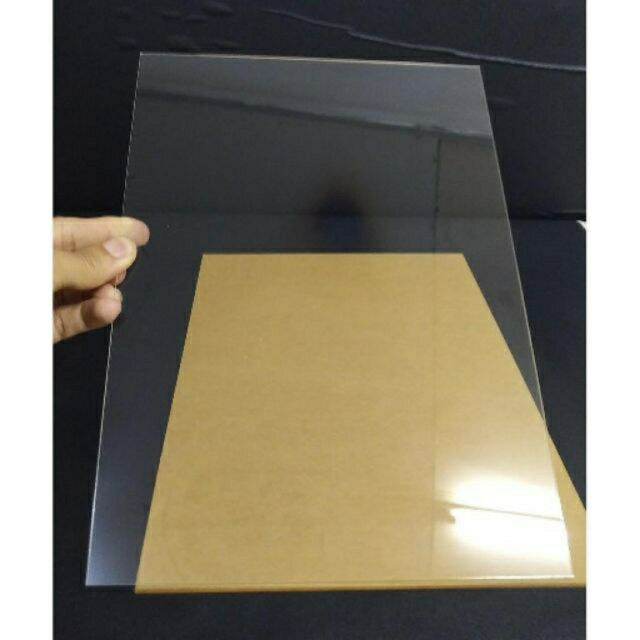 Tấm nhựa mica trong dày 2mm suốt khổ A4 20cm×30cm