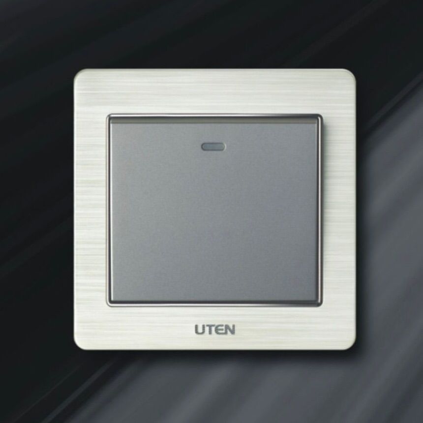 Công tắc ổ cắm vuông Uten V6