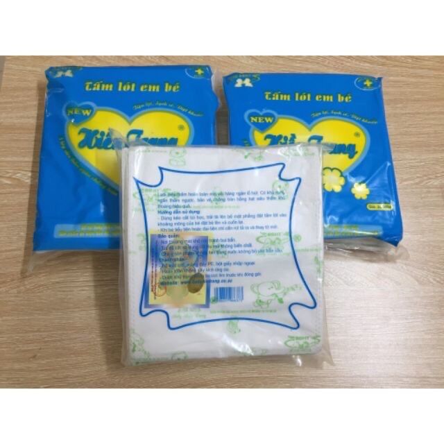 Giấy lót phân xu cao cấp Hiền Trang - set 30 miếng.