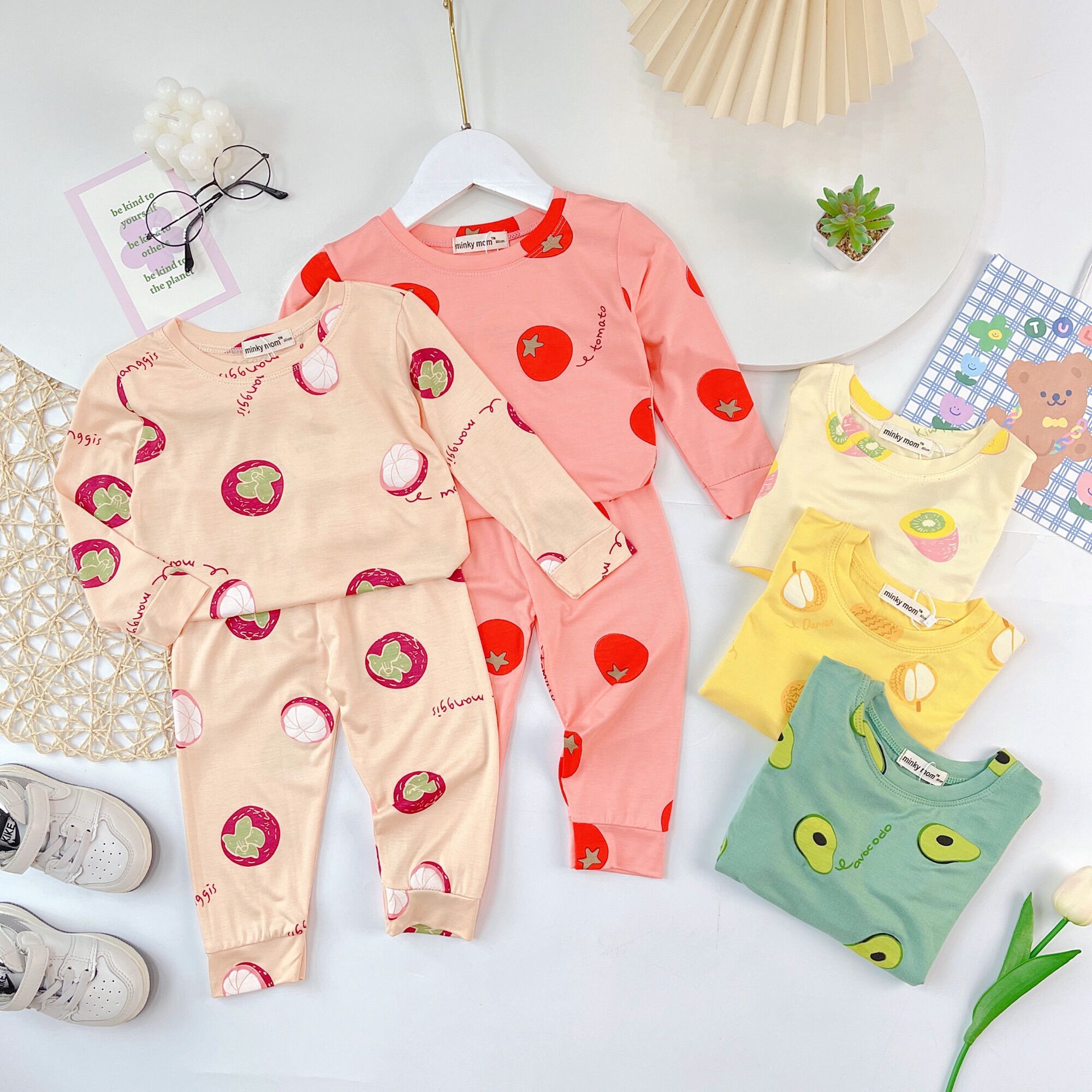 NT081 Bộ đồ dài tay thun lạnh Minky Mom hoạ tiết sinh tố trái cây cho bé