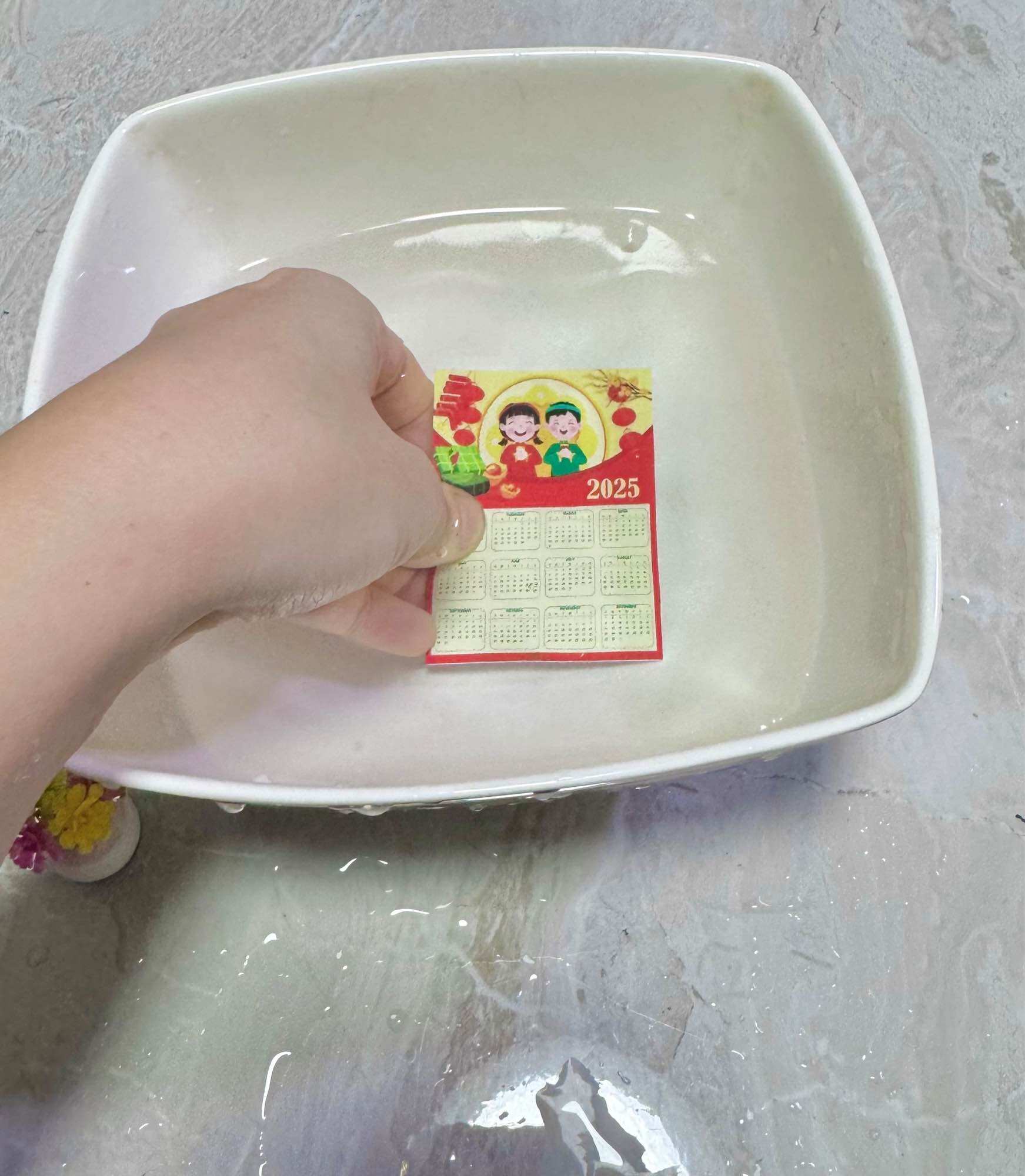 Mô hình cuốn lịch 1/12