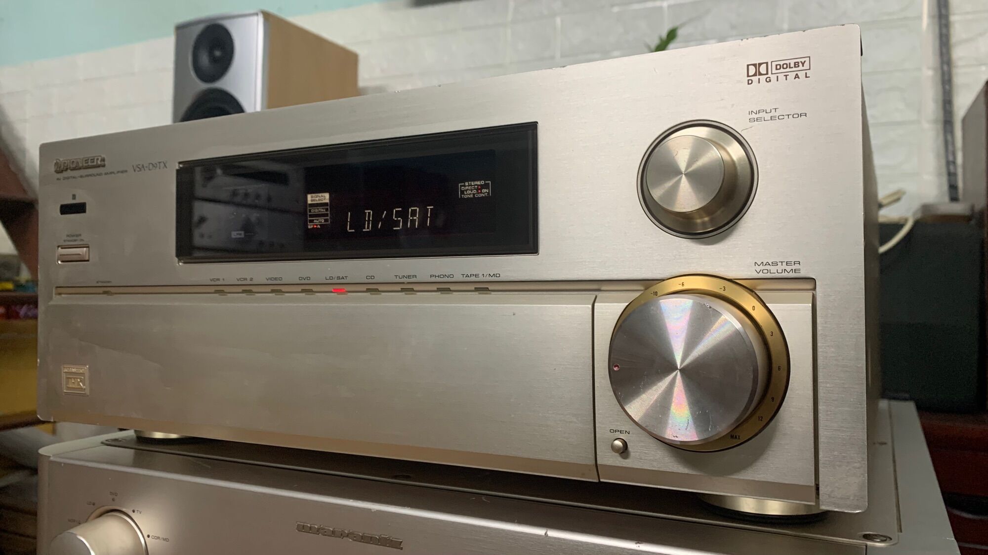 Amply Pioneer-D9TX