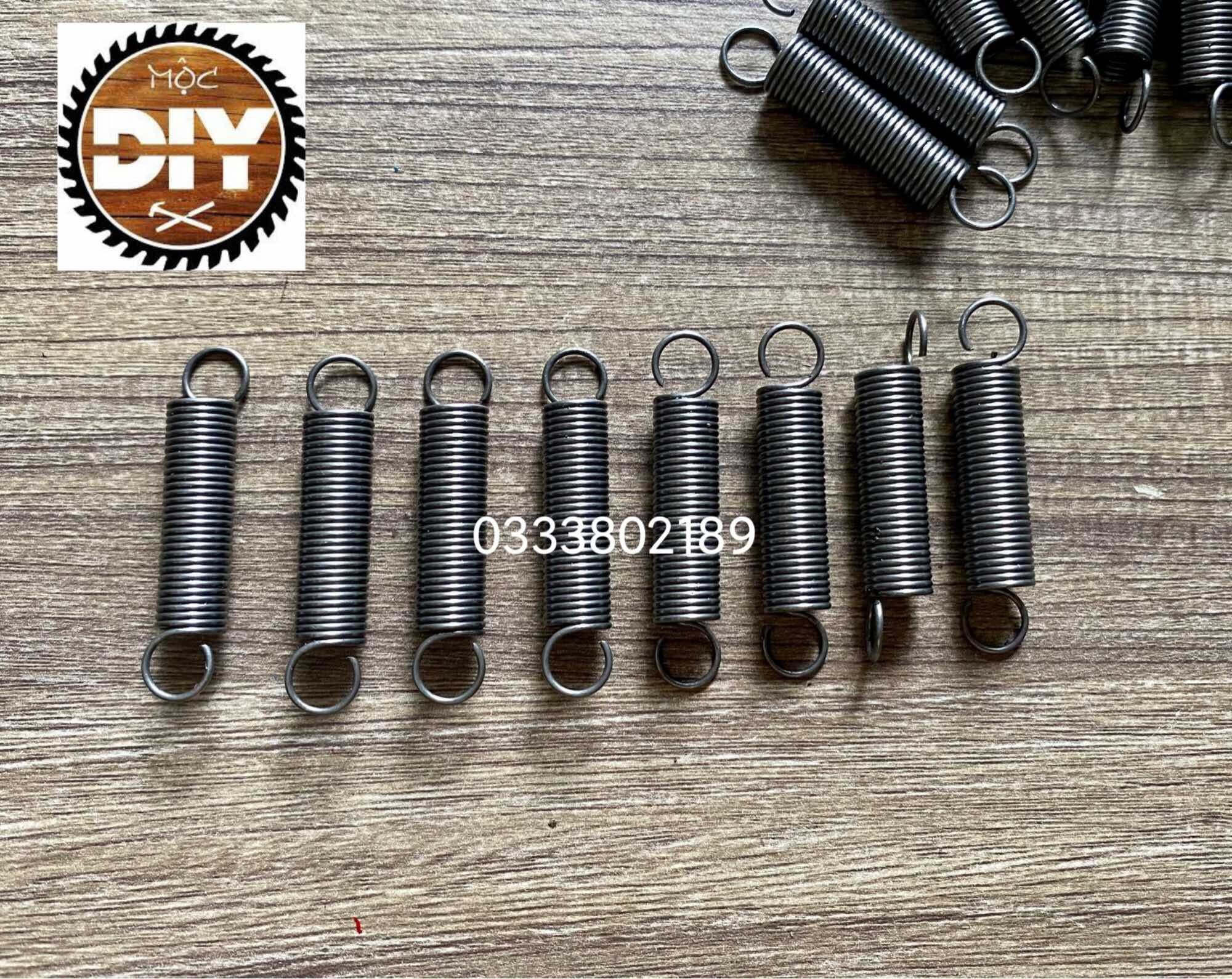Lò xo kéo 2 móc lệch phi 8, dài 44mm, sợi 1mm (10 cái)