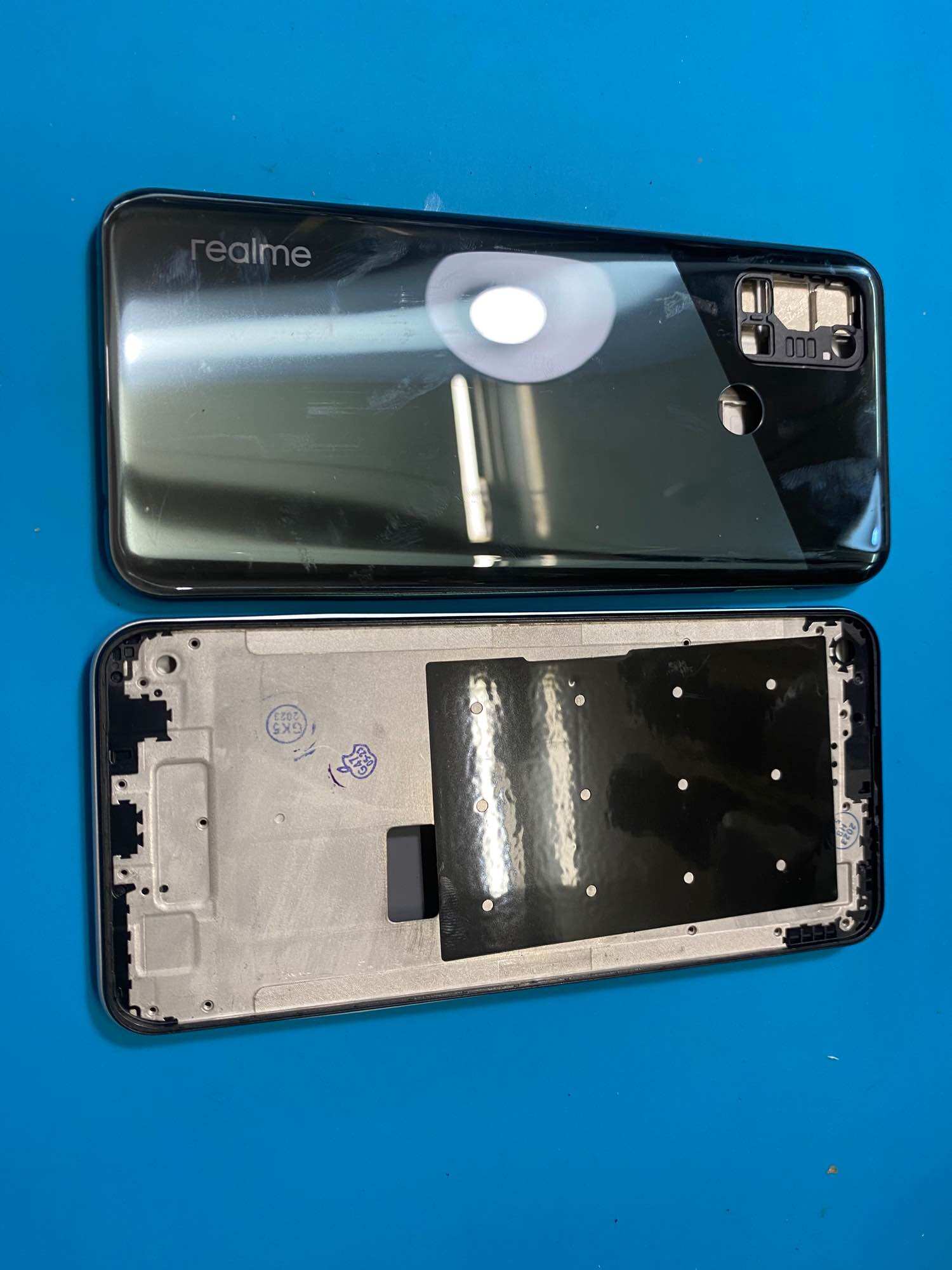 Vỏ sườn Realme 7i