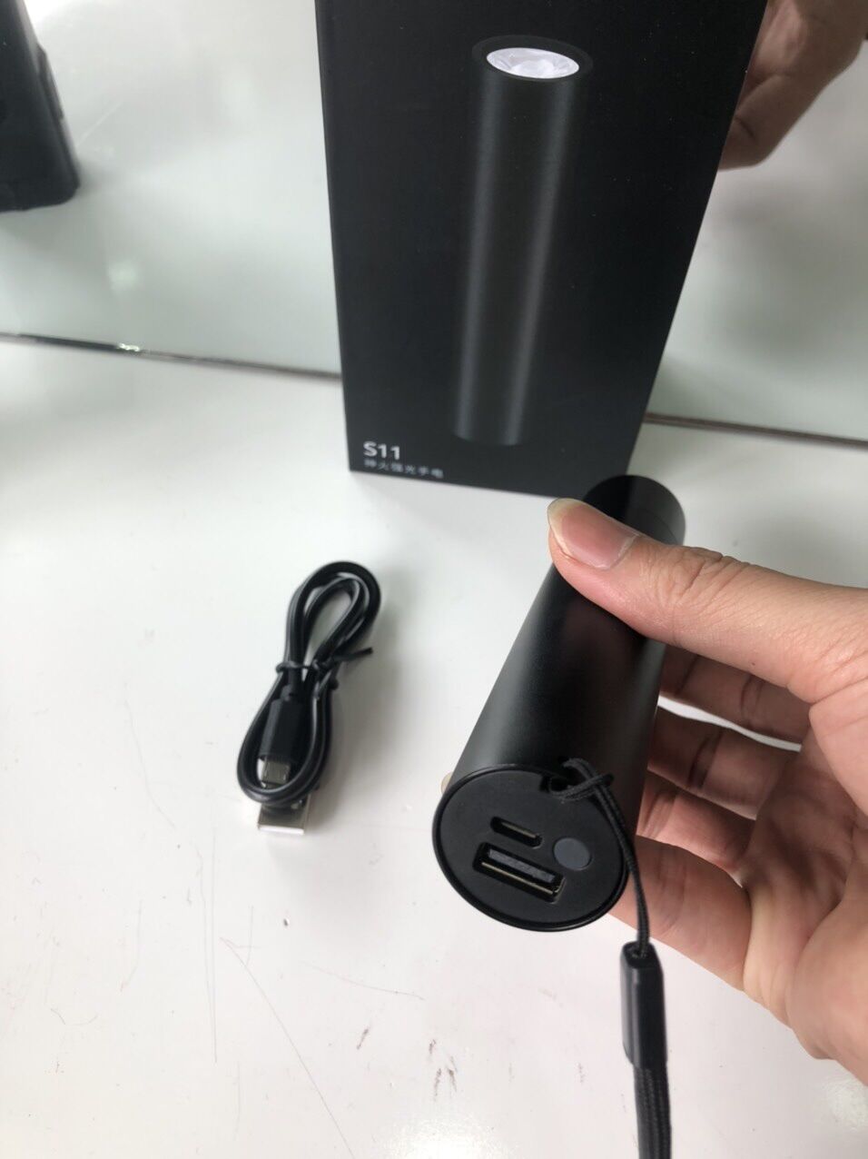 Đèn pin Supfire S11-P50