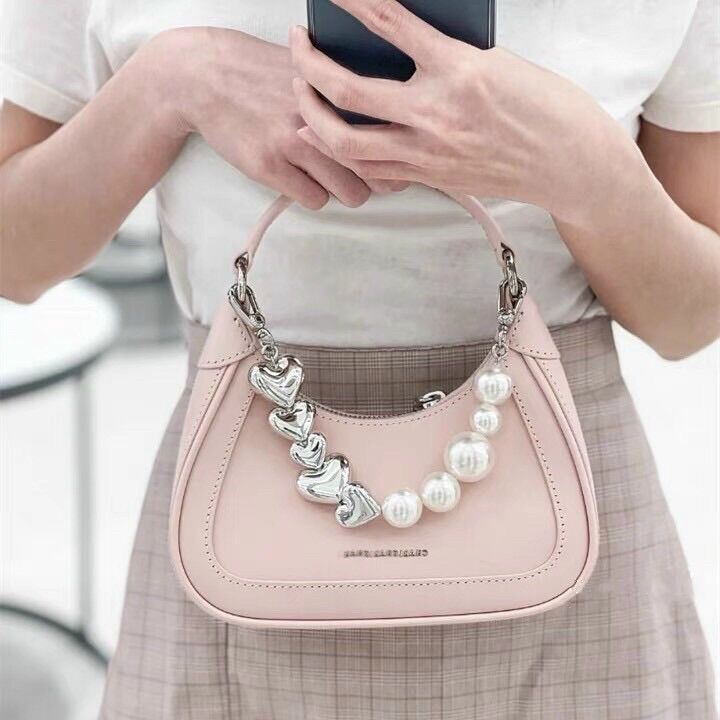 Túi CNK tim xuất Fullbox (Size 21cm)