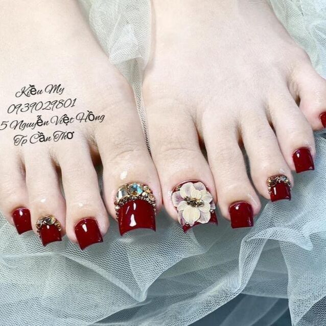 Móng chân giả Nail box thiết kế đỏ đậm 4 mẫu tặng keo và dũa