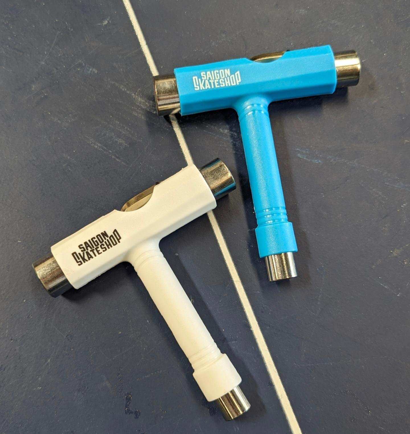 Dụng cụ vặn ván trượt SKATE T-TOOL GREEN