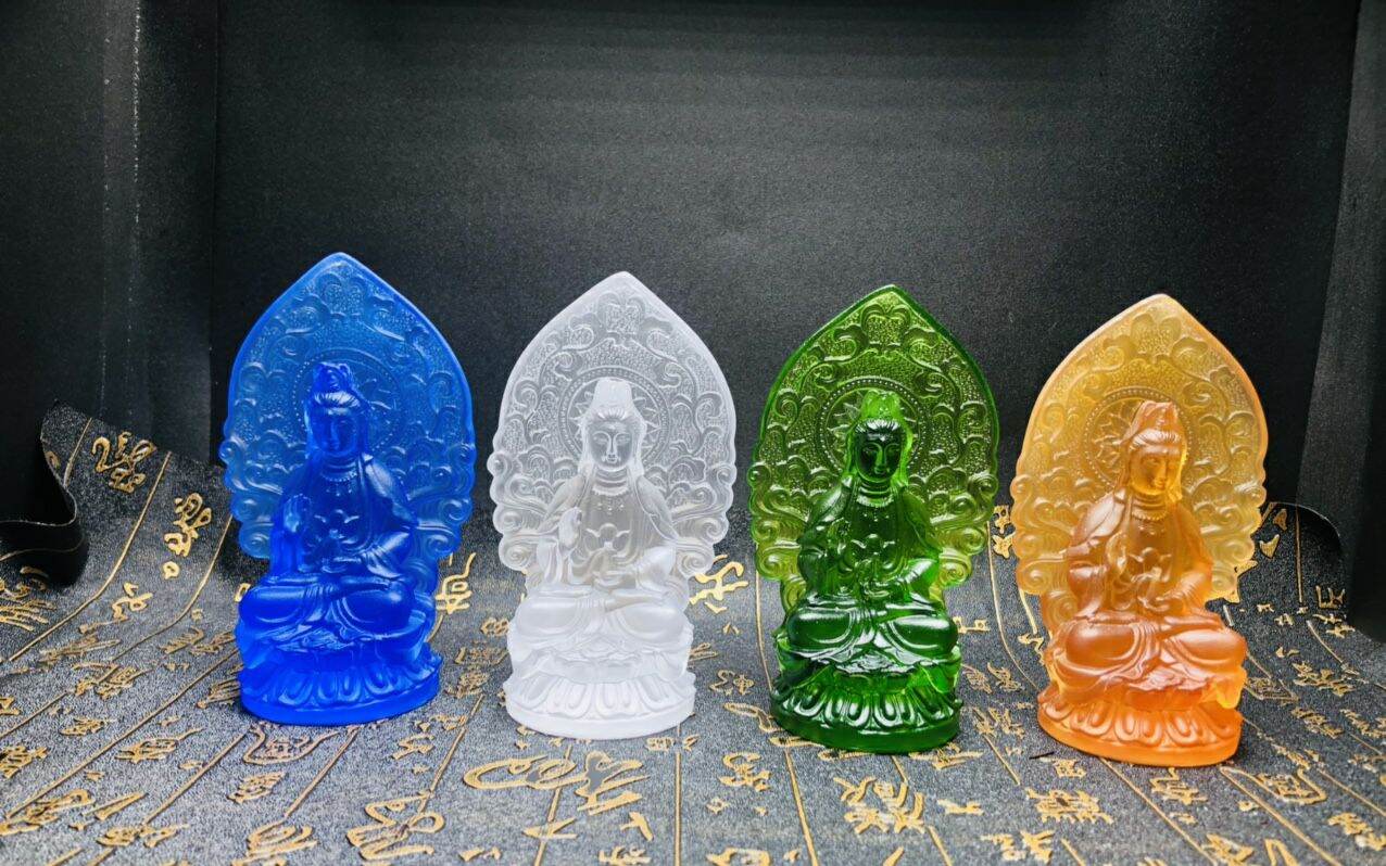 Tượng quan âm lá đá lưu ly