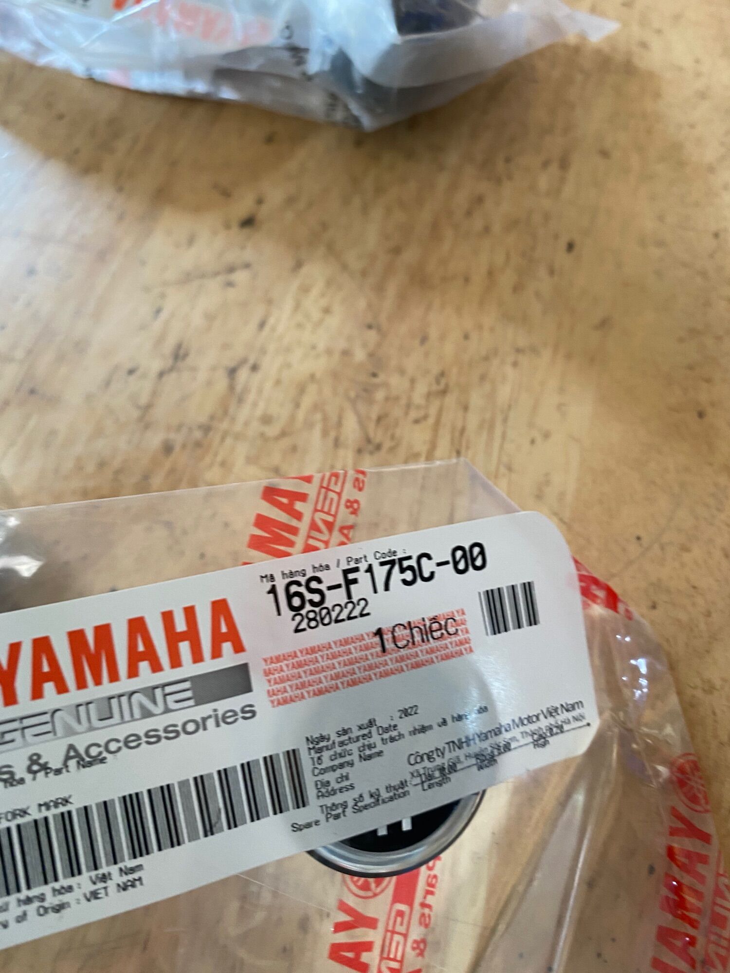 Tem Biểu Tượng Logo Yamaha Gắn Mặt Nạ Exciter 135