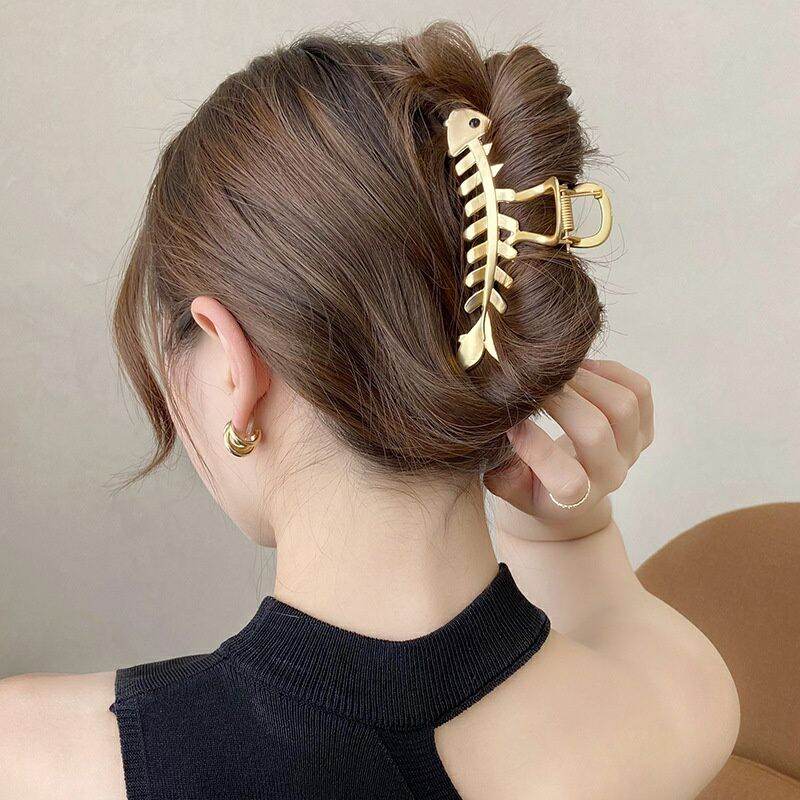 KẸP TÓC KIM LOẠI HÌNH XƯƠNG CÁ SIÊU ĐẸP
