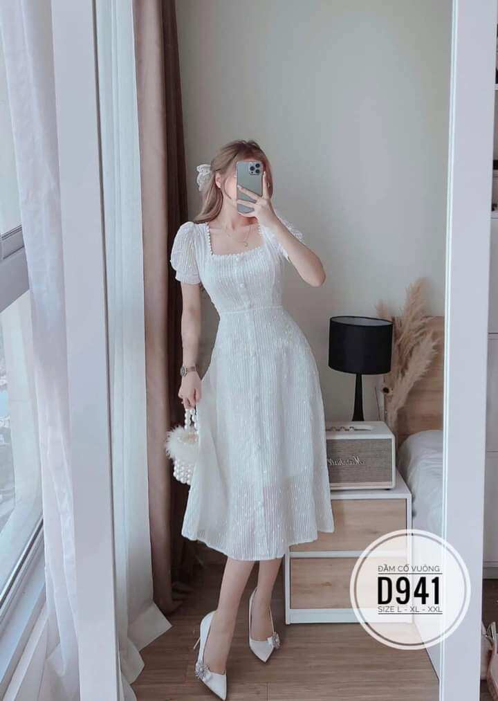 Đầm cổ vuông tay ngắn trắng và đen