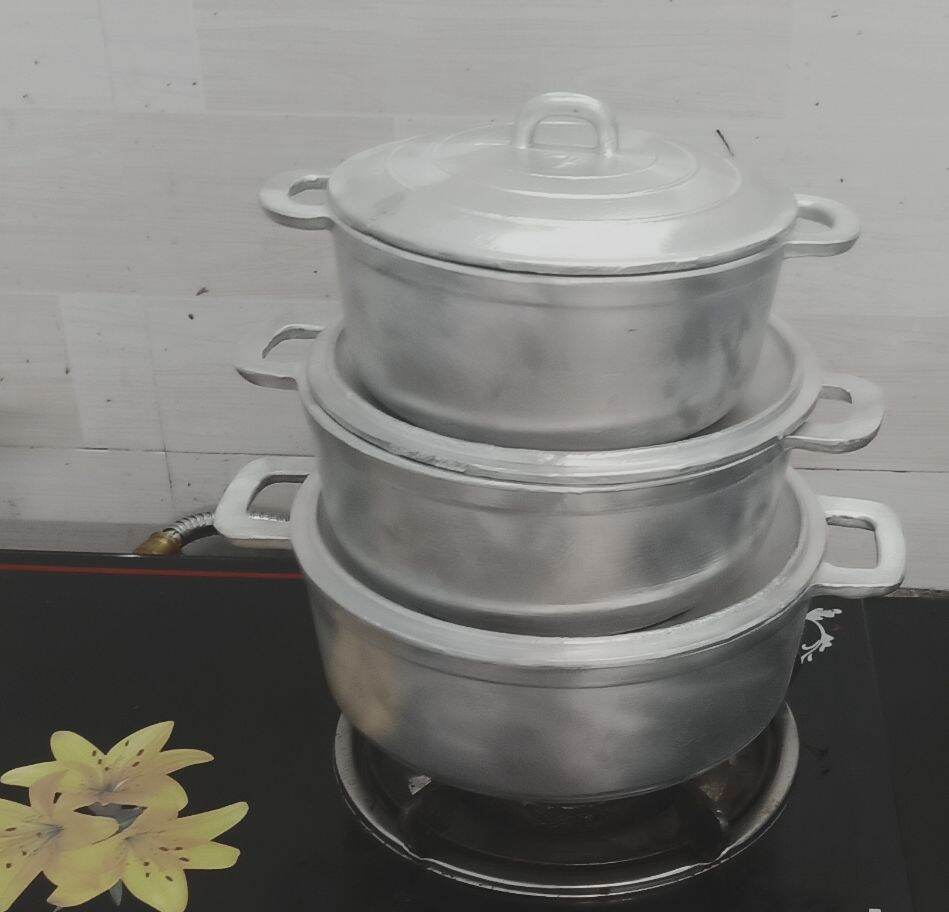 Bộ 3 nồi Gang đúc bằng thủy lực đường kính 17,5cm+20cm+22cm