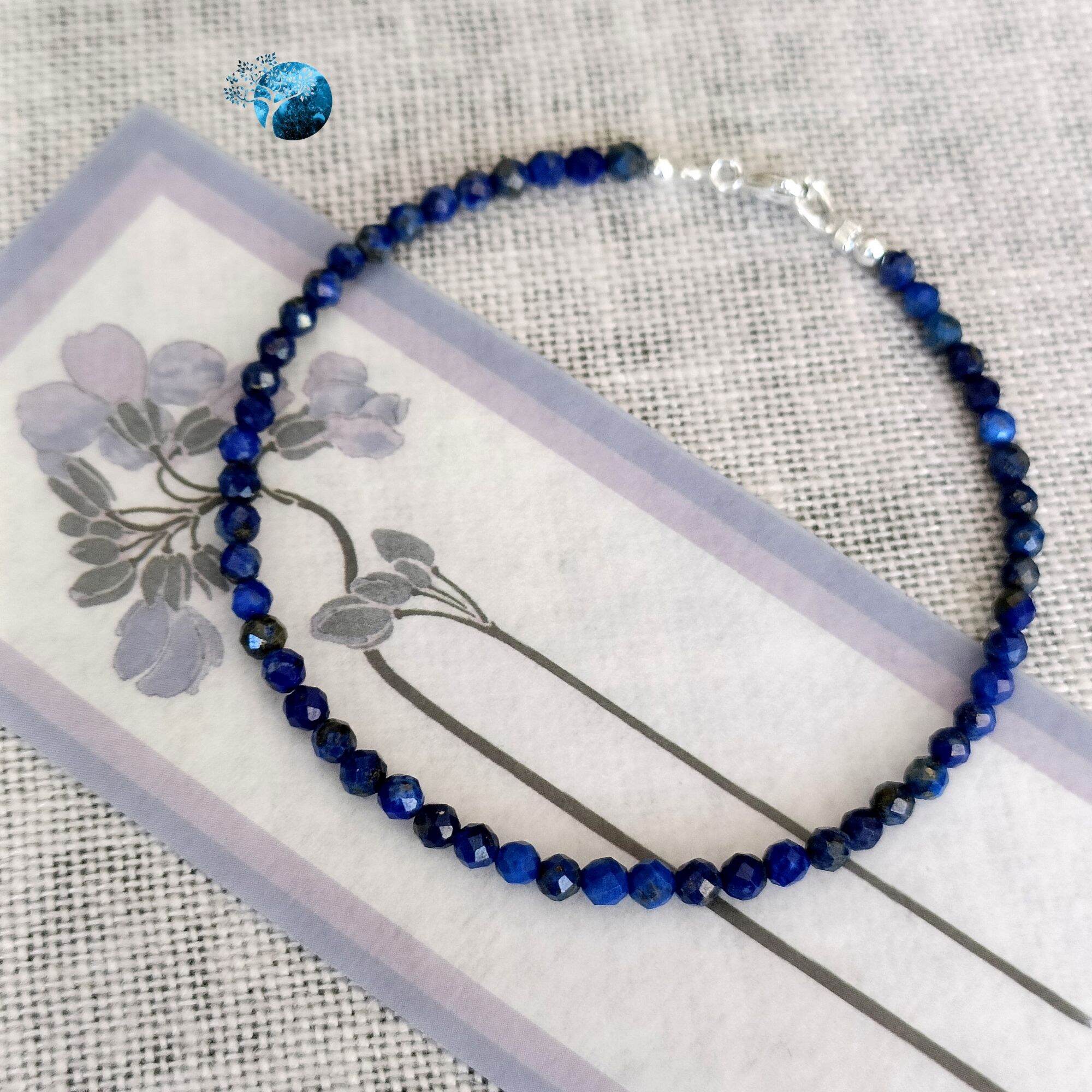 Vòng tay đá lapis lazuli cắt giác 3mm