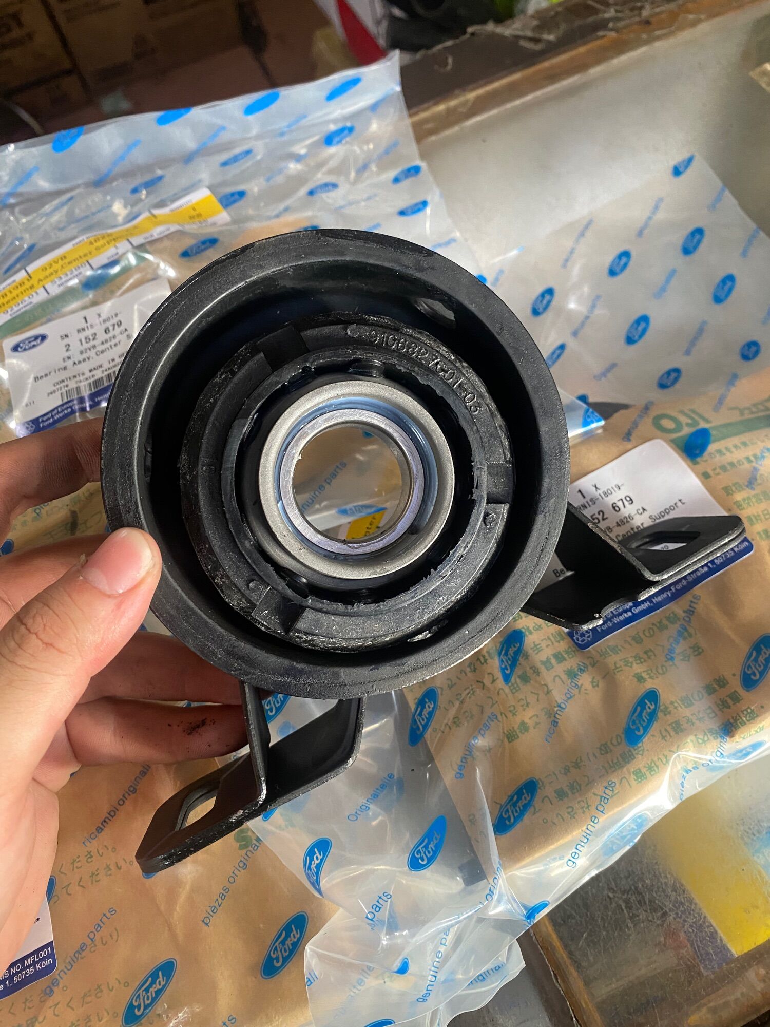 Ford Transit 16-Seat Suspension Rubber for 2003-2025 Models