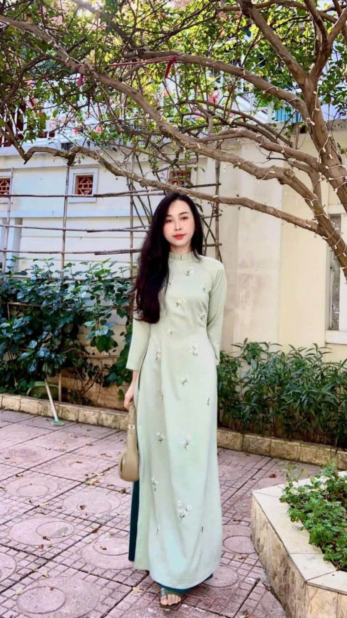 Bộ Áo dài lụa Tây thi cao cấp