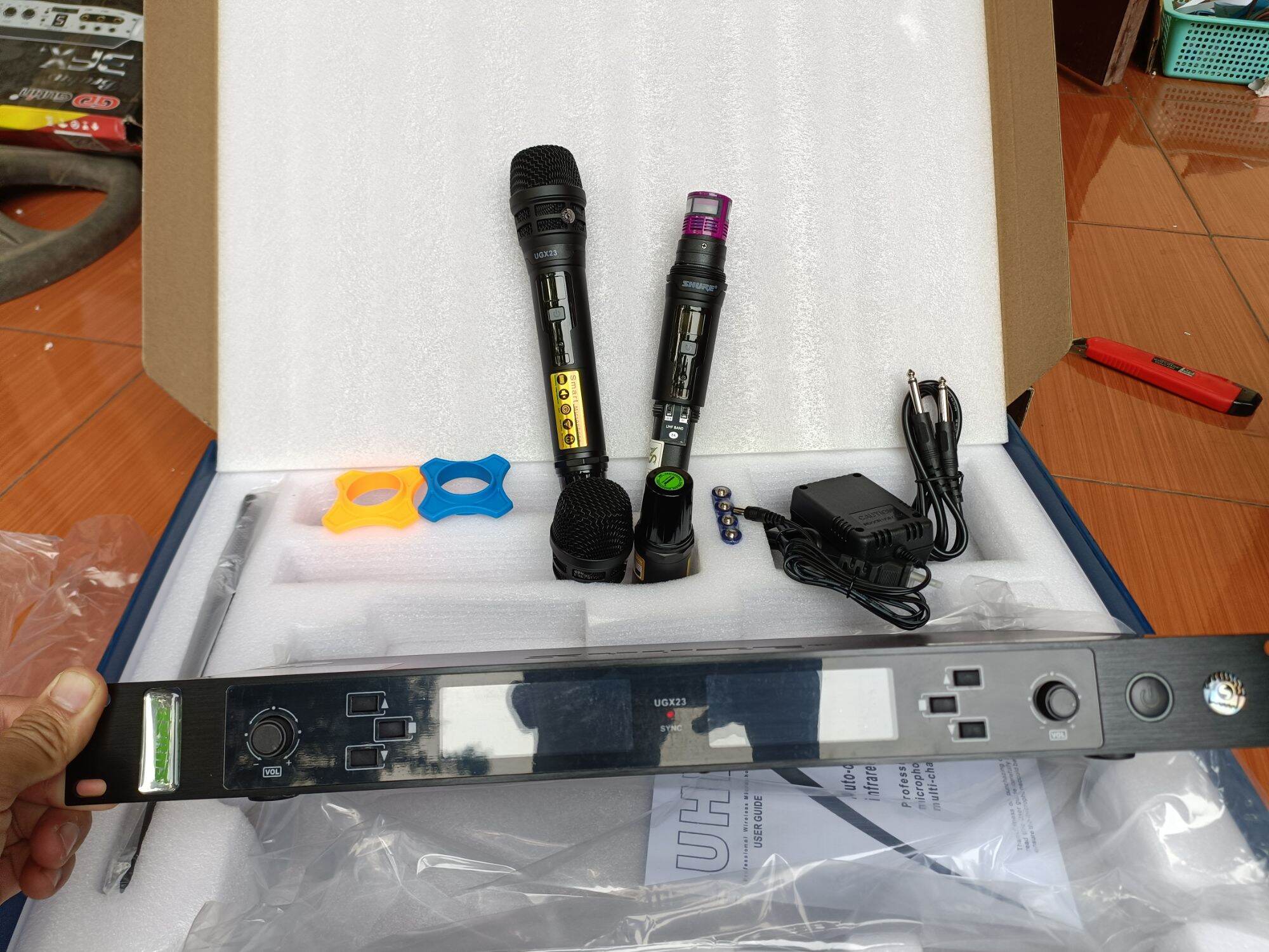 Micro không dây Shure UGX23