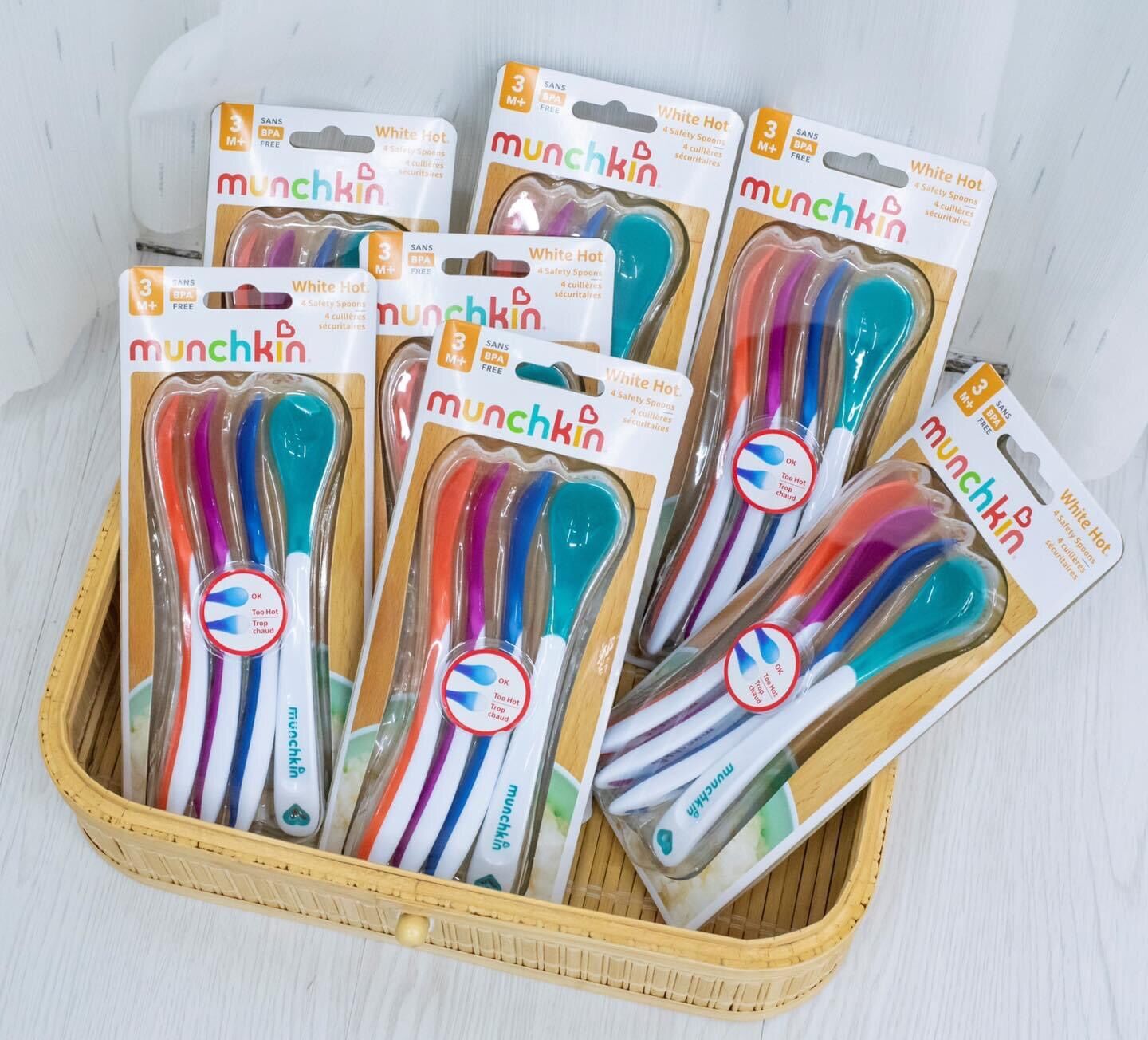 Thìa ăn dặm báo nóng munchkin