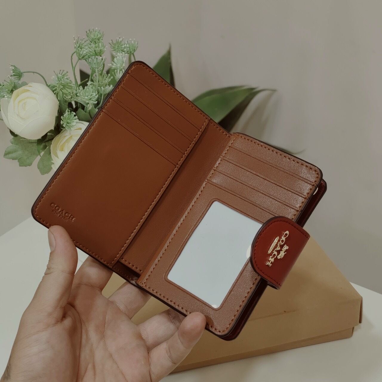 VÍ C0ACH - MEDIUM CORNER ZIP WALLET da thật đẹp mê li