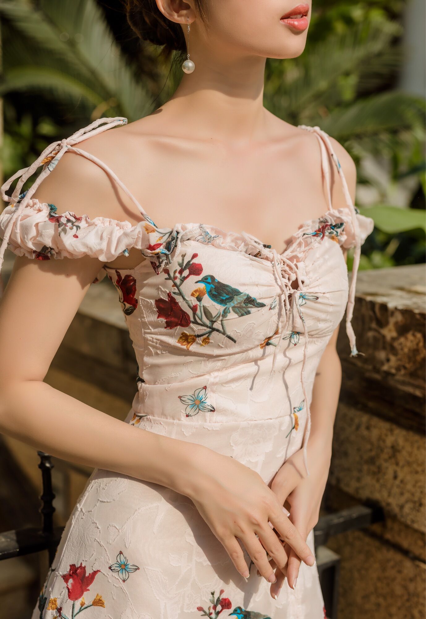 Đầm ôm body sẻ đùi voan lụa LACHARME