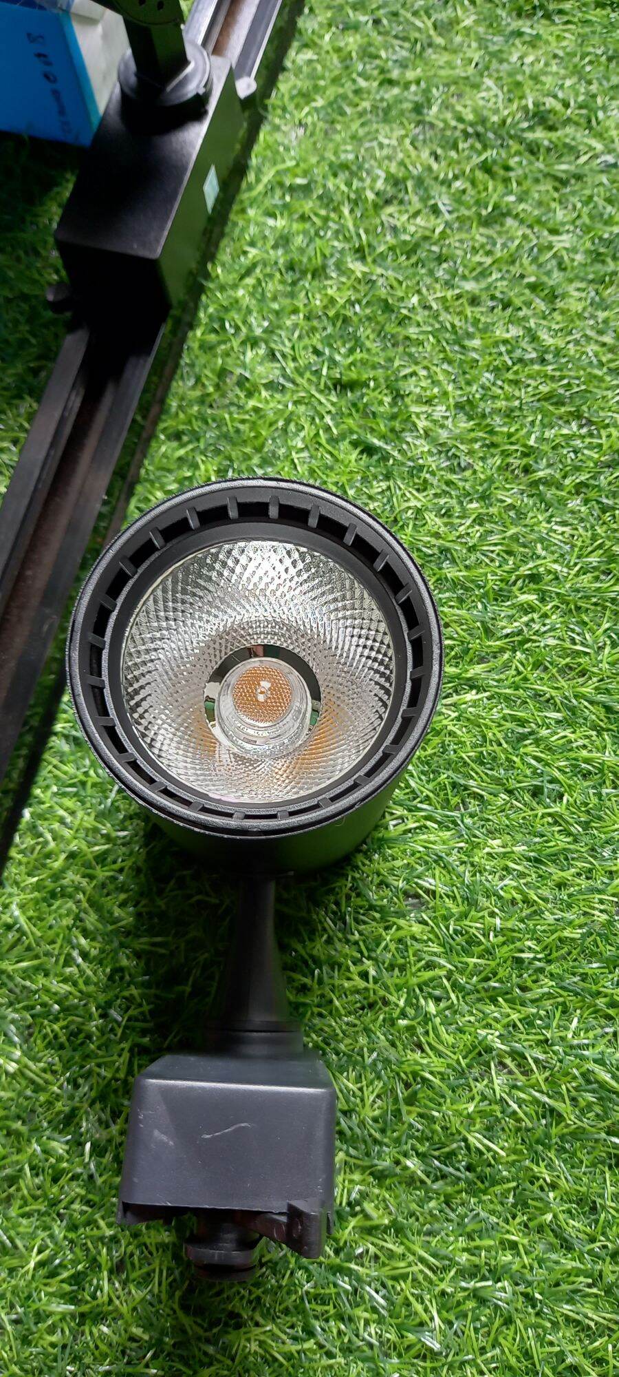 [HCM]đèn rọi COB cao cấp bảo hành 12 tháng