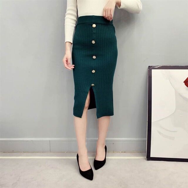 Chân váy len Ullzang đính cúc giữa
