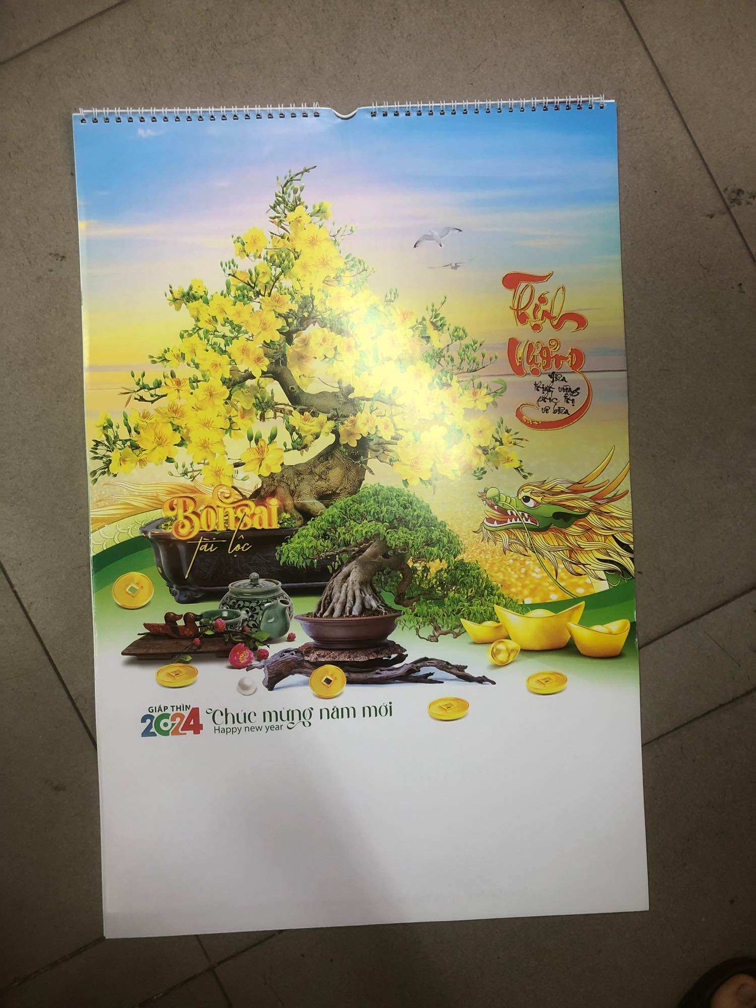 Lịch 7 tờ treo tường 2024 giáp thìn bóng đẹp 7 mẫu siêu đẹp