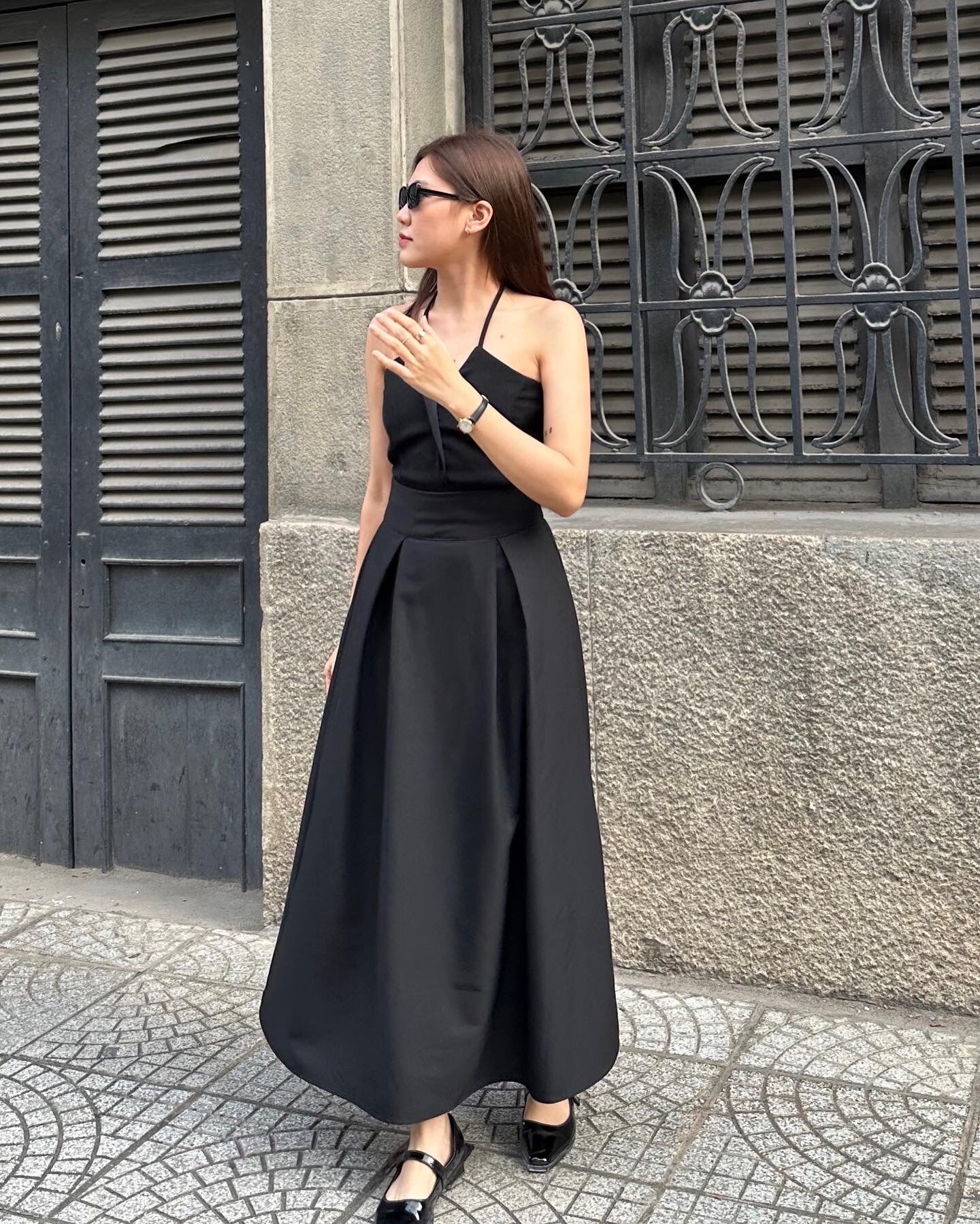 Chân váy dài xoè xếp ly đen - 𝐋𝐢𝐧 𝐒𝐤𝐢𝐫𝐭