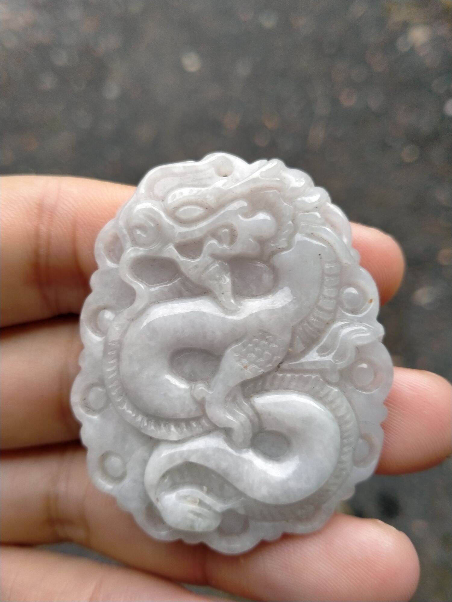 Mặt cẩm thạch chạm rồng