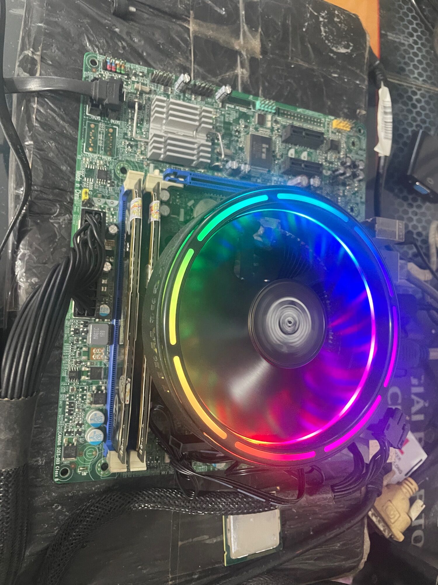 Compo main chip h61 socket 1155 cpu i5 3470 gia re cho ace Chien game