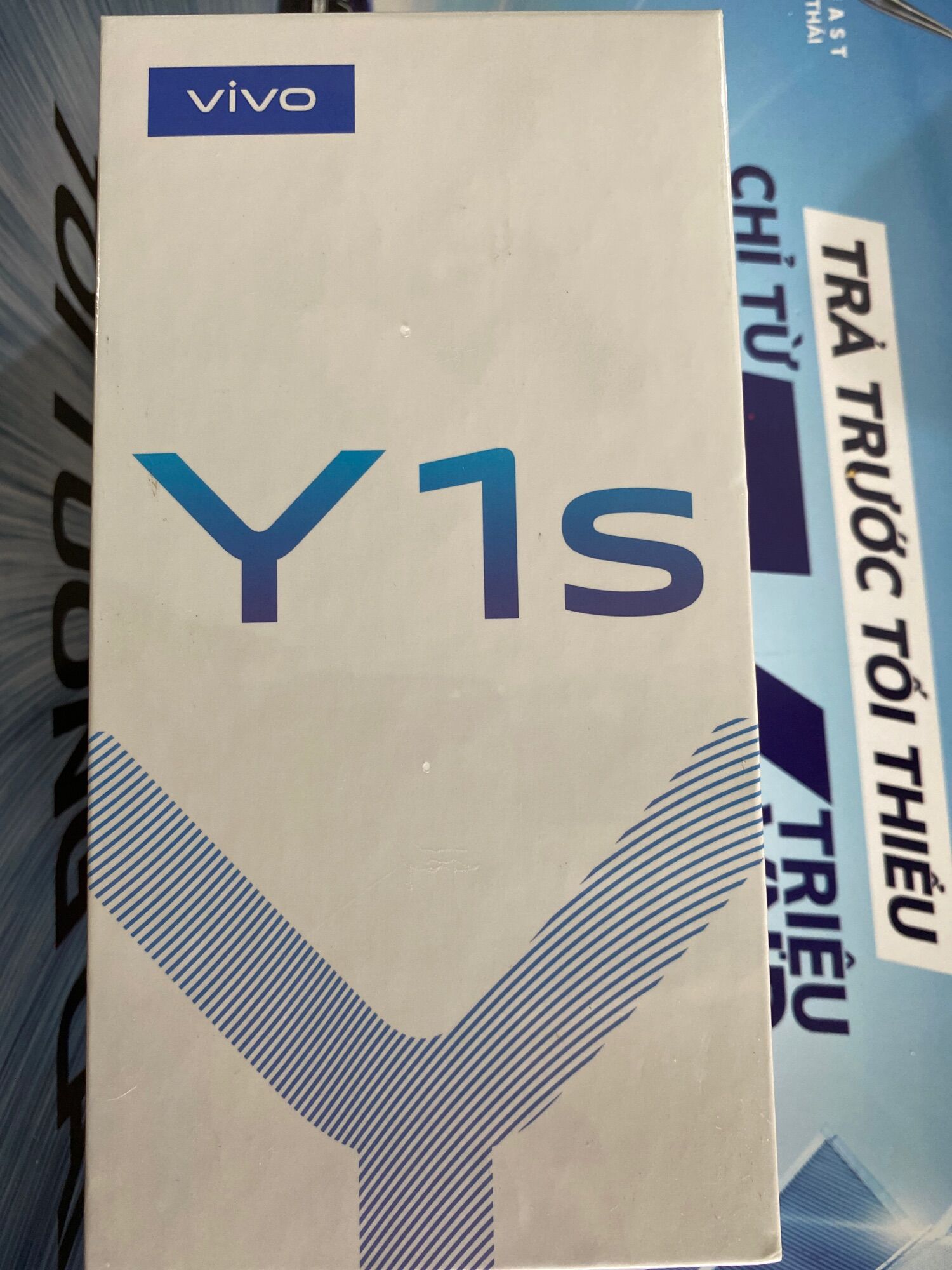 Vivo y1s