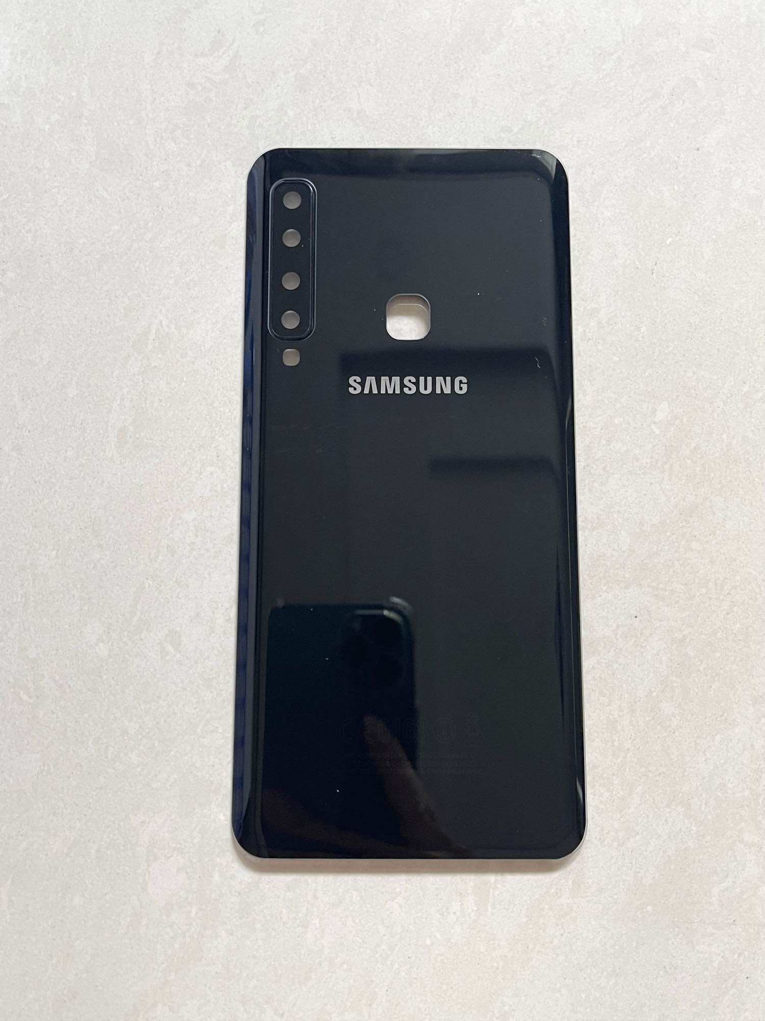 Nắp lưng samsung a920/ a9 2018 kèm kính camera