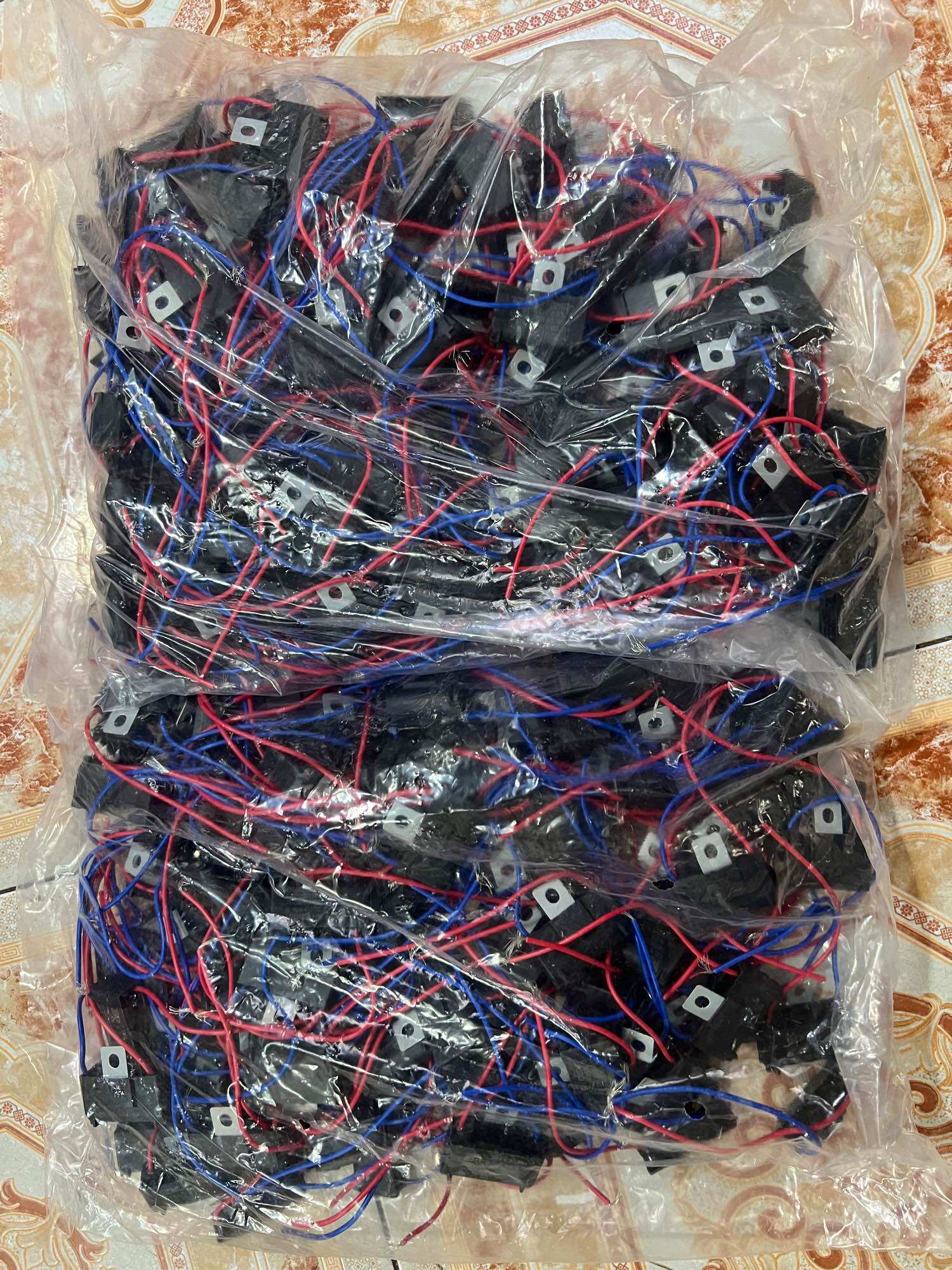 TỤ QUẠT, KAPA QUẠT 2UF 400v~50/60Hz ( Combo 5 cái )