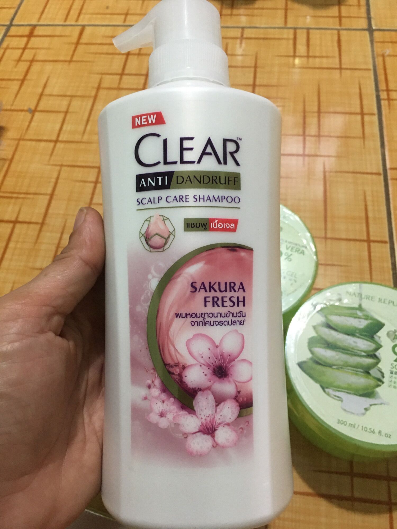 Dầu gội clear hoa đào Thái Lan 435ml