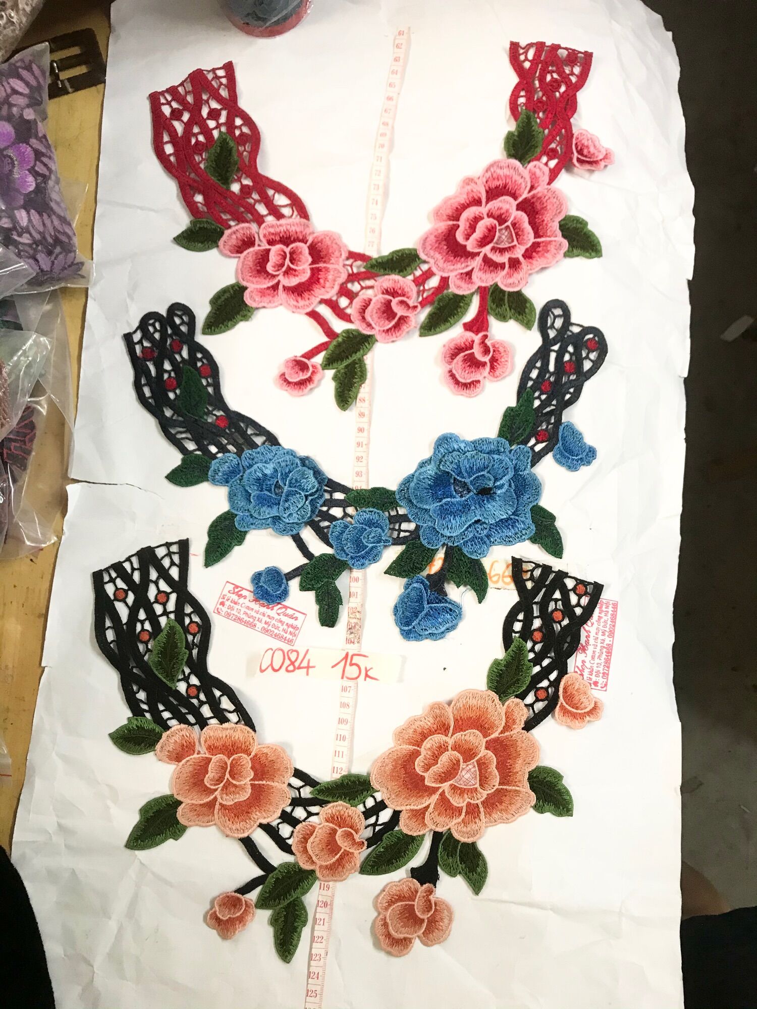 Cổ ren thêu hoa mã co84